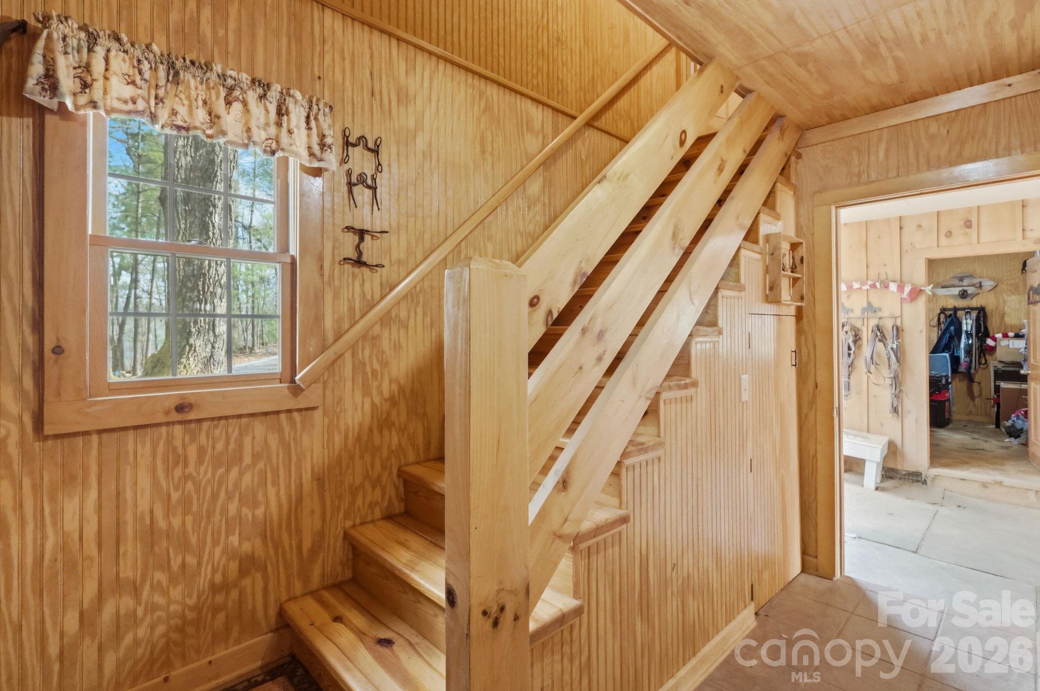 130 Hawkbill Road +barn+apartment Property Photo 29