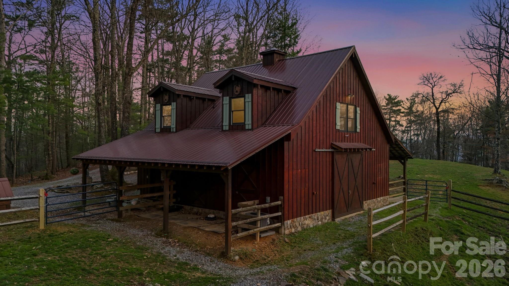 130 Hawkbill Road +barn+apartment Property Photo 37