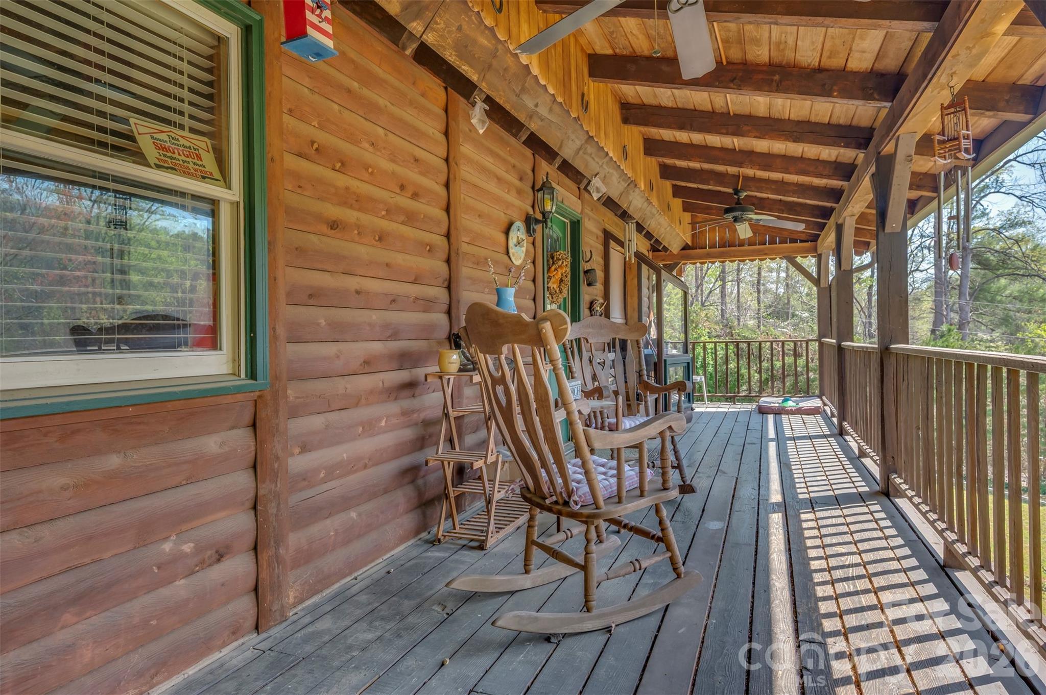 101 Cove Creek Drive Property Photo 4