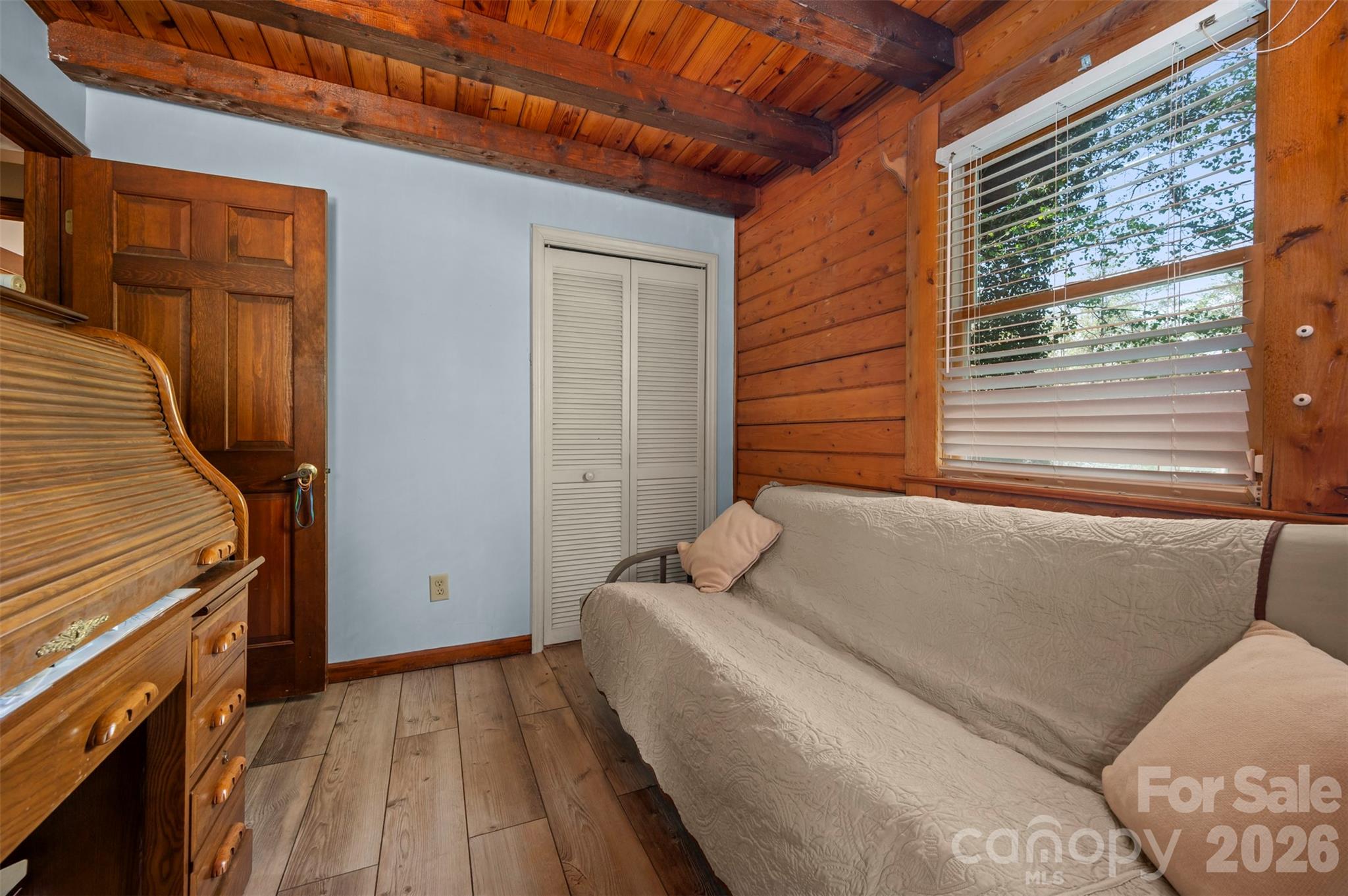 101 Cove Creek Drive Property Photo 17