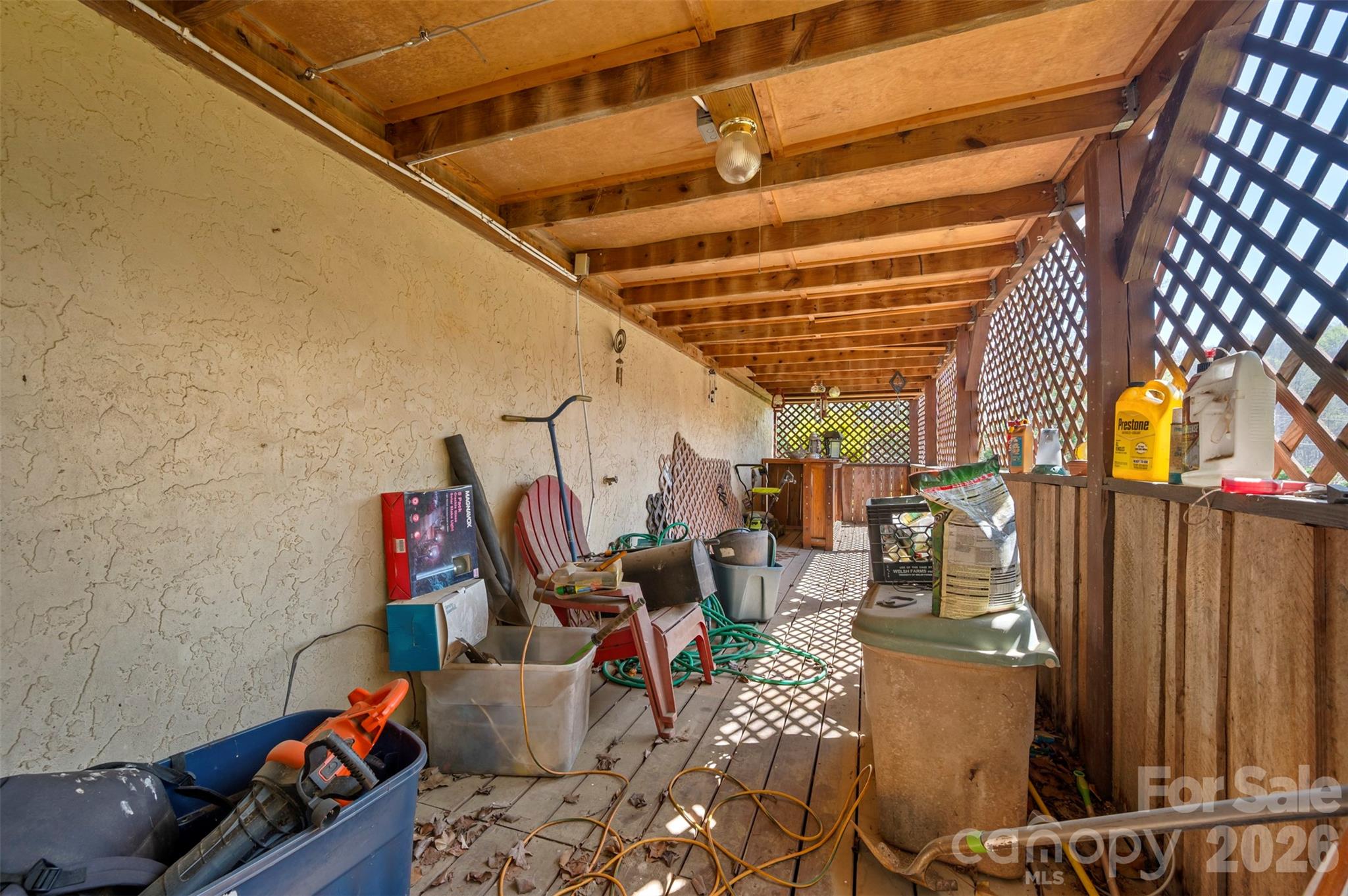 101 Cove Creek Drive Property Photo 27
