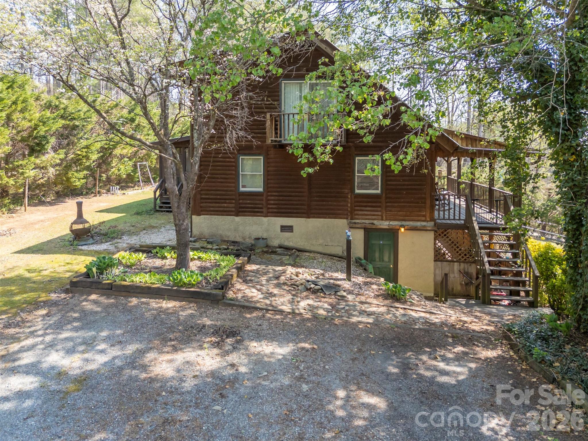 101 Cove Creek Drive Property Photo 28