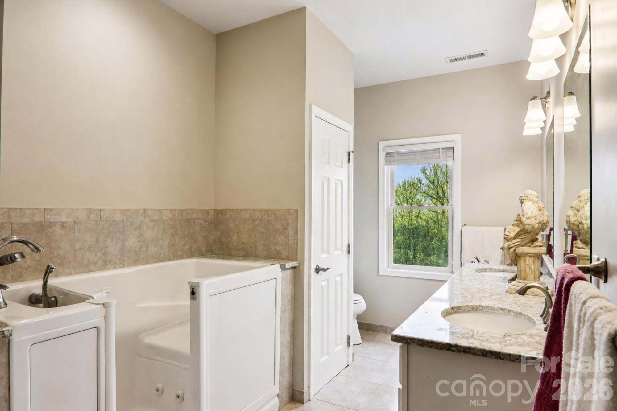 14 Chandra Lane Property Photo 19