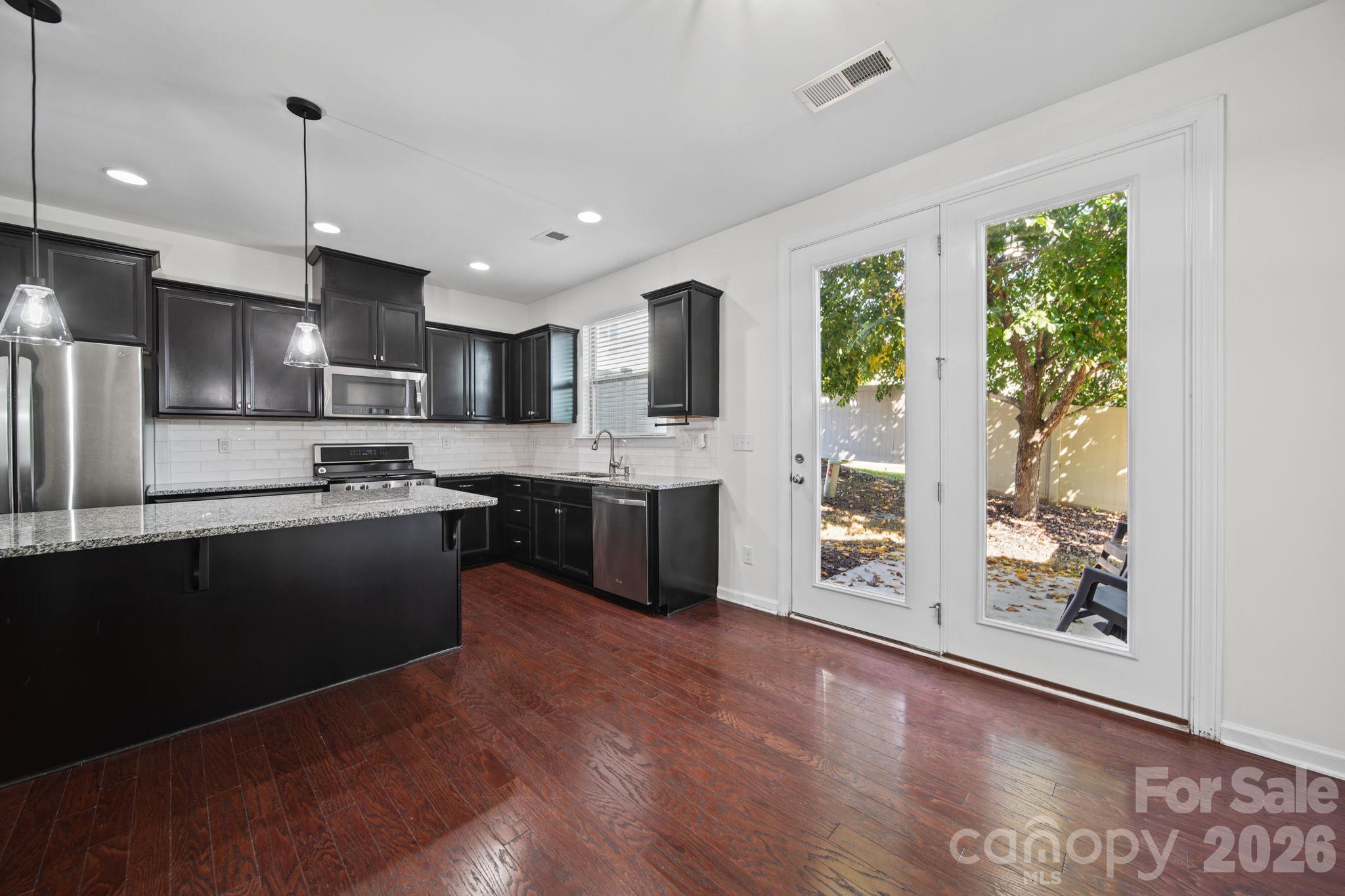 1108 Roderick Drive Property Photo 11