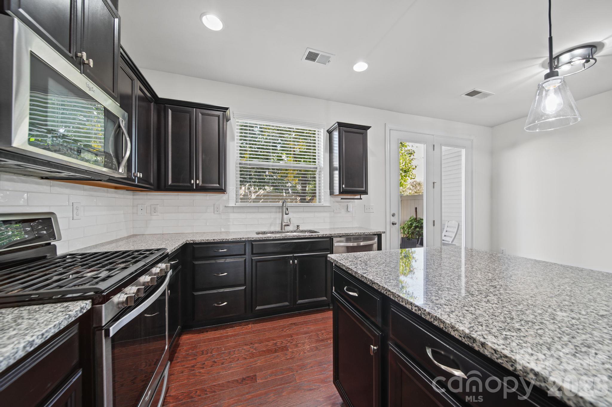 1108 Roderick Drive Property Photo 12