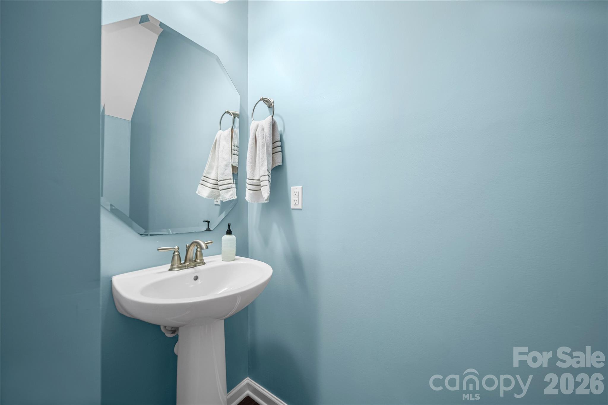 1108 Roderick Drive Property Photo 18