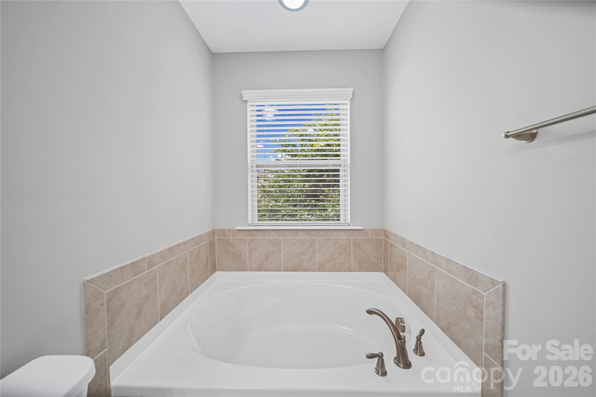 1108 Roderick Drive Property Photo 22
