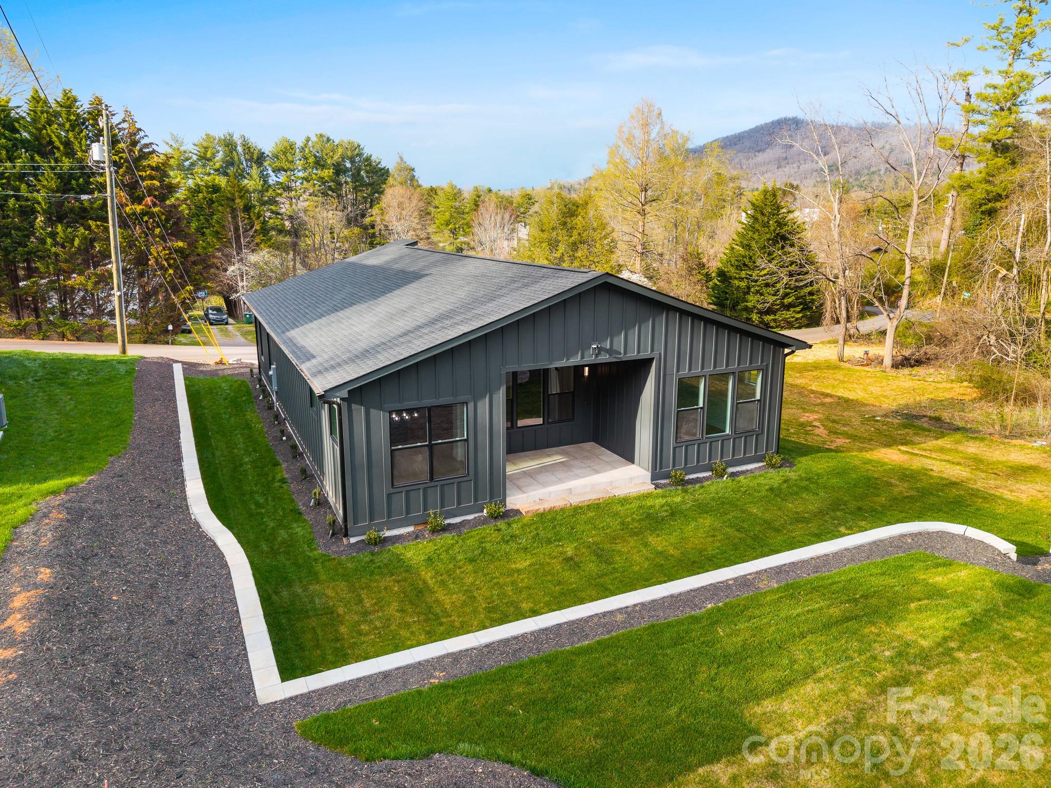 8 Overlook Place 4 Property Photo 36