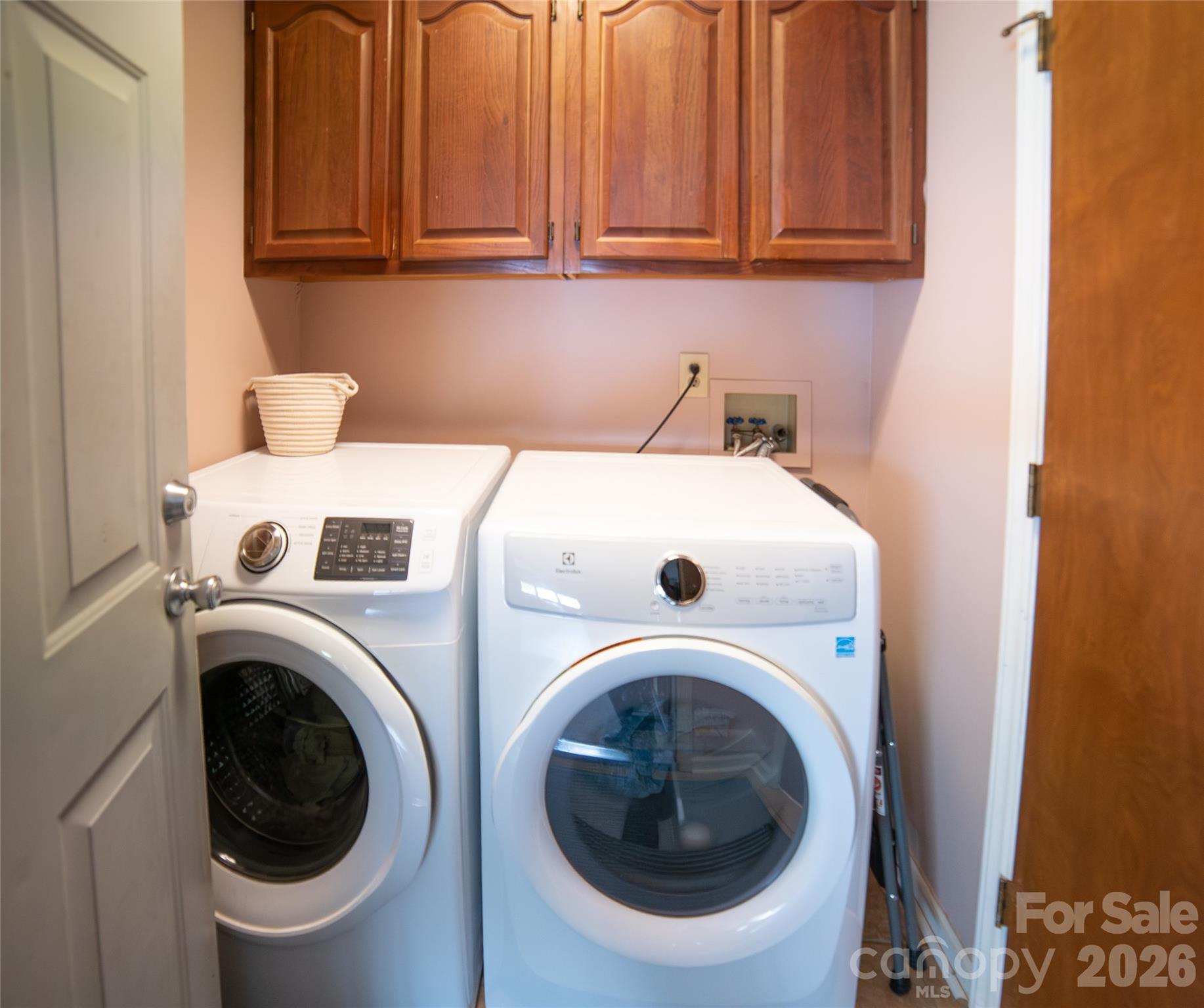 3153 Village Drive Property Photo 27