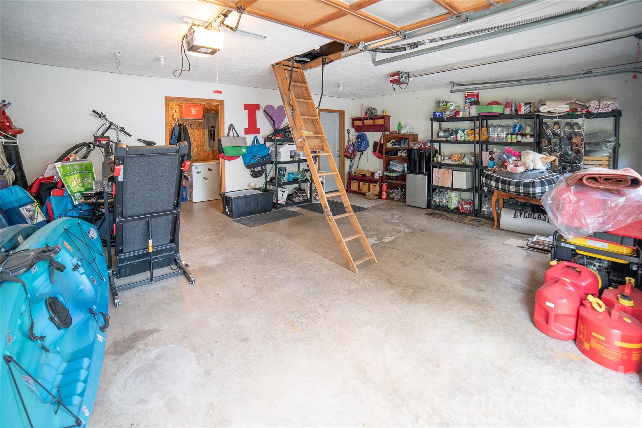 3153 Village Drive Property Photo 28