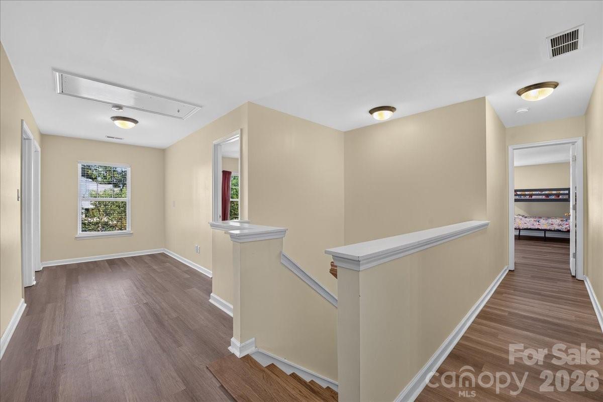 8006 Fine Robe Drive Property Photo 23