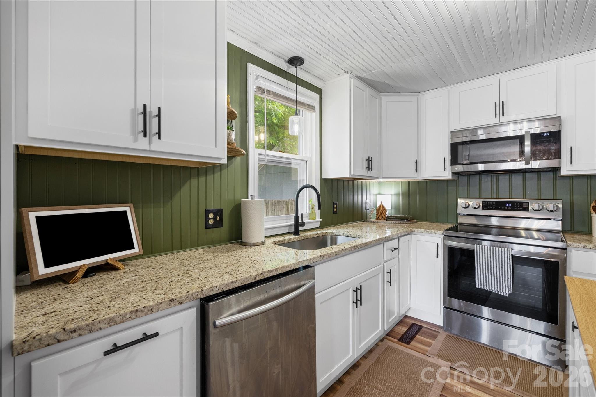 231 Jefferson Street Property Photo 19