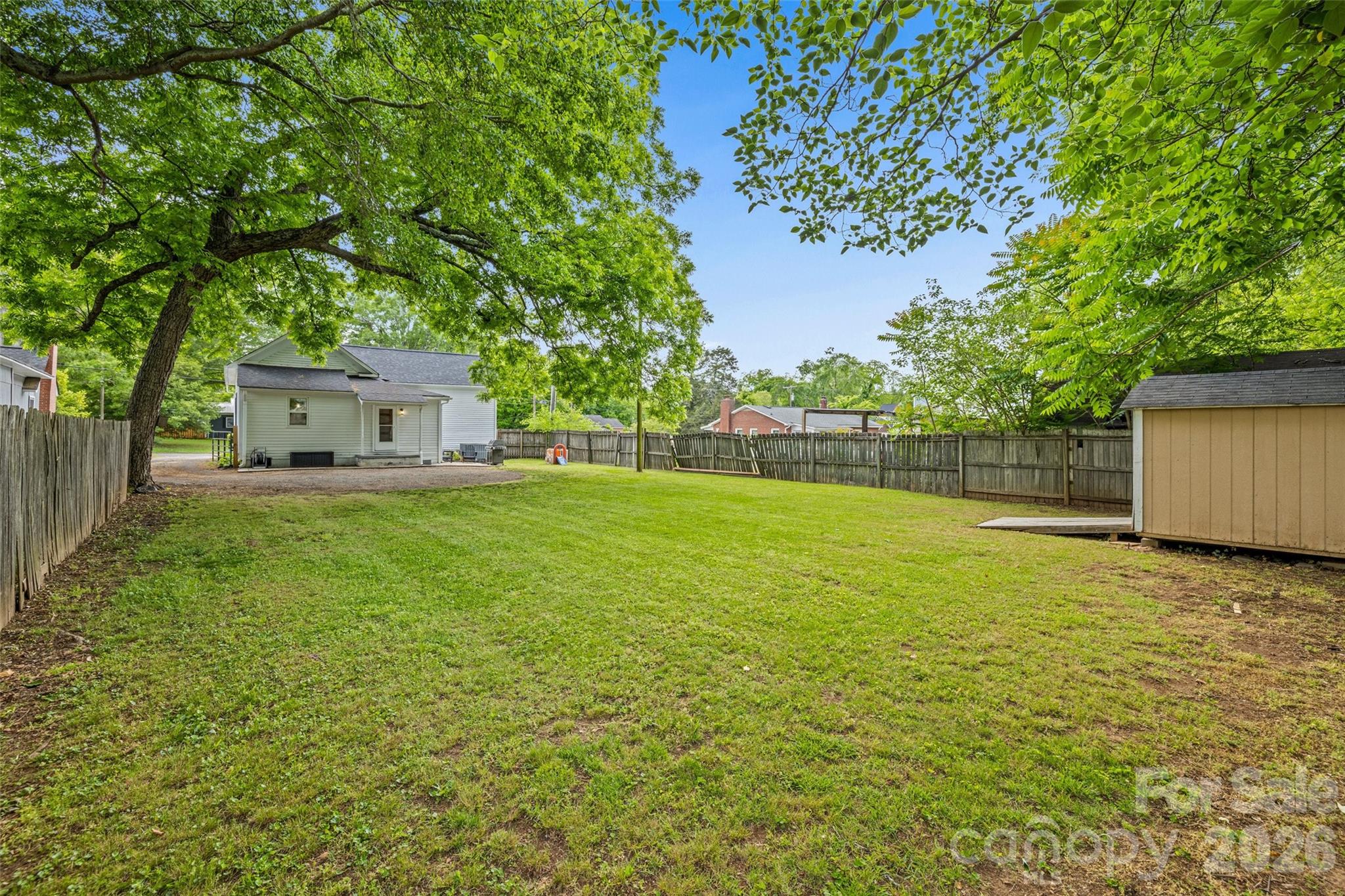 231 Jefferson Street Property Photo 30