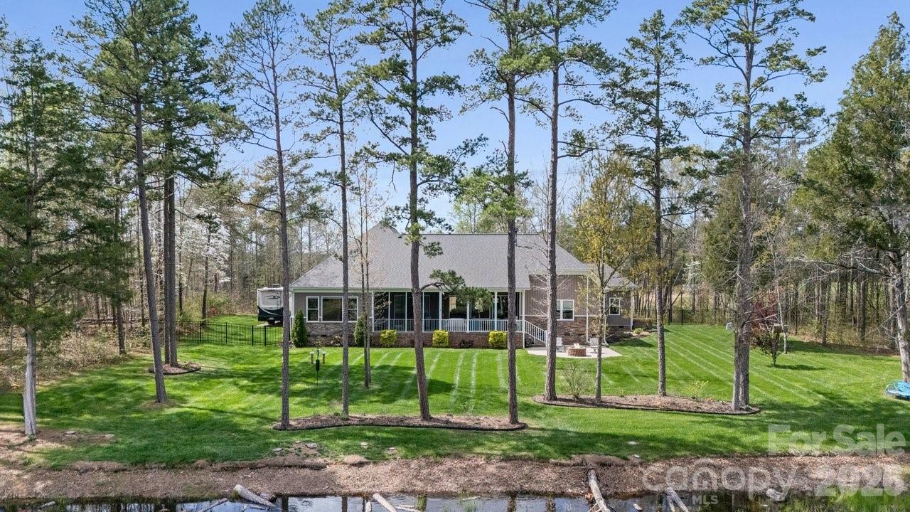 345 Barnwood Drive Property Photo 9