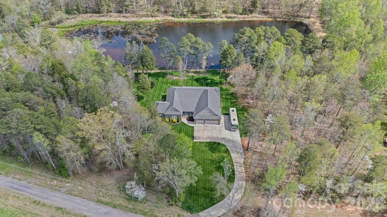 345 Barnwood Drive Property Photo 10