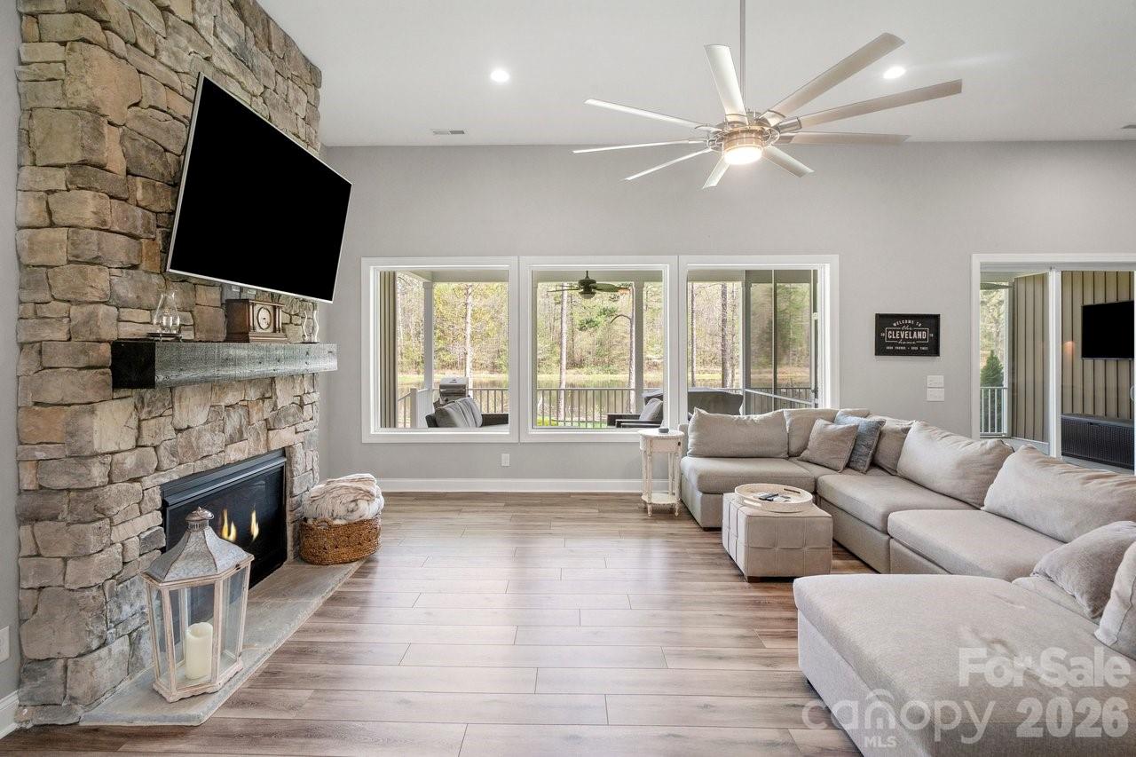 345 Barnwood Drive Property Photo 25