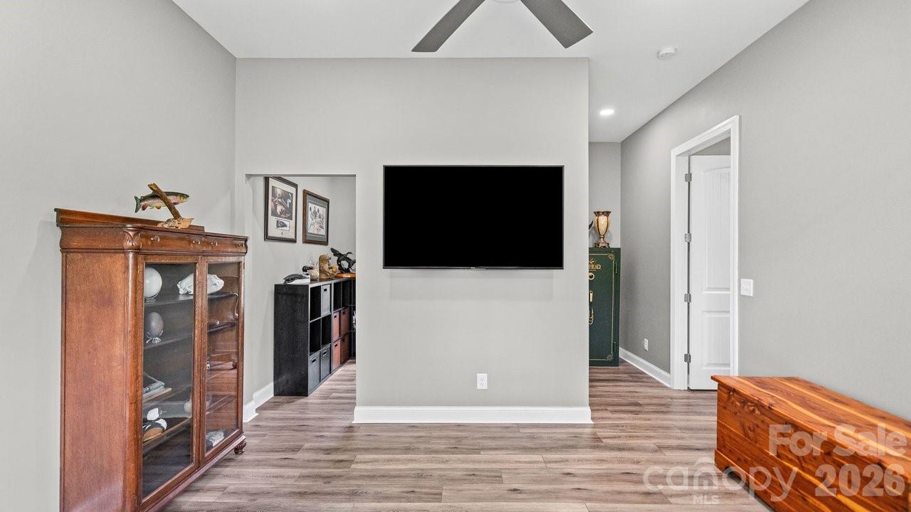 345 Barnwood Drive Property Photo 36