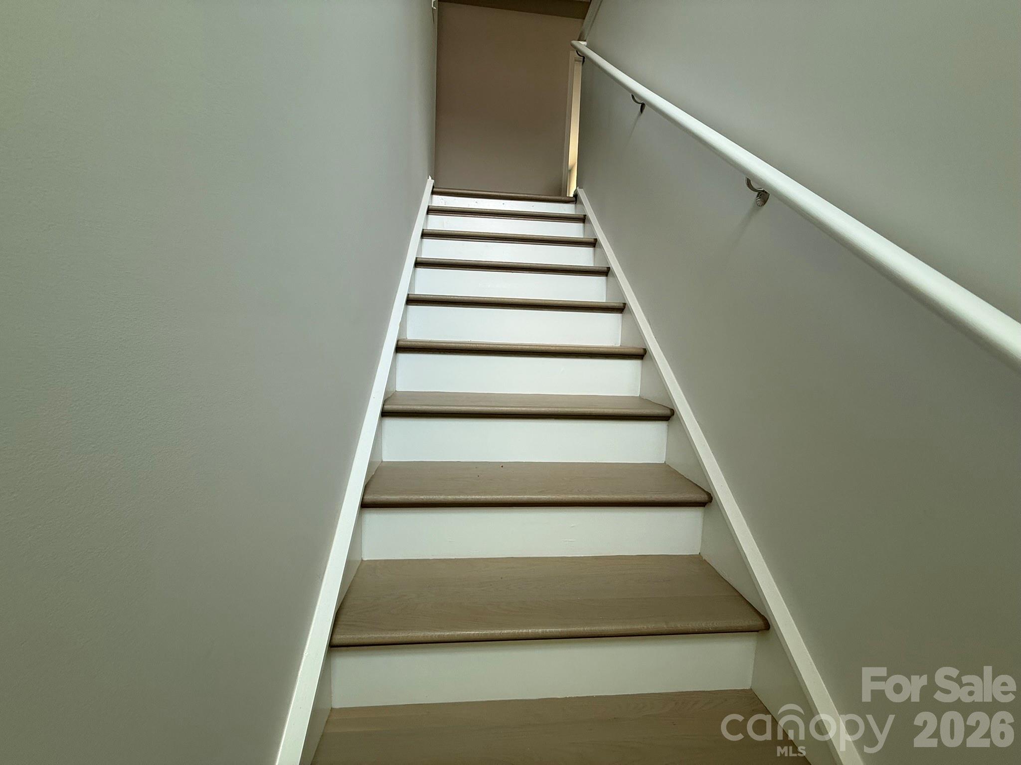 1227 Bansal Drive 184 Property Photo 9