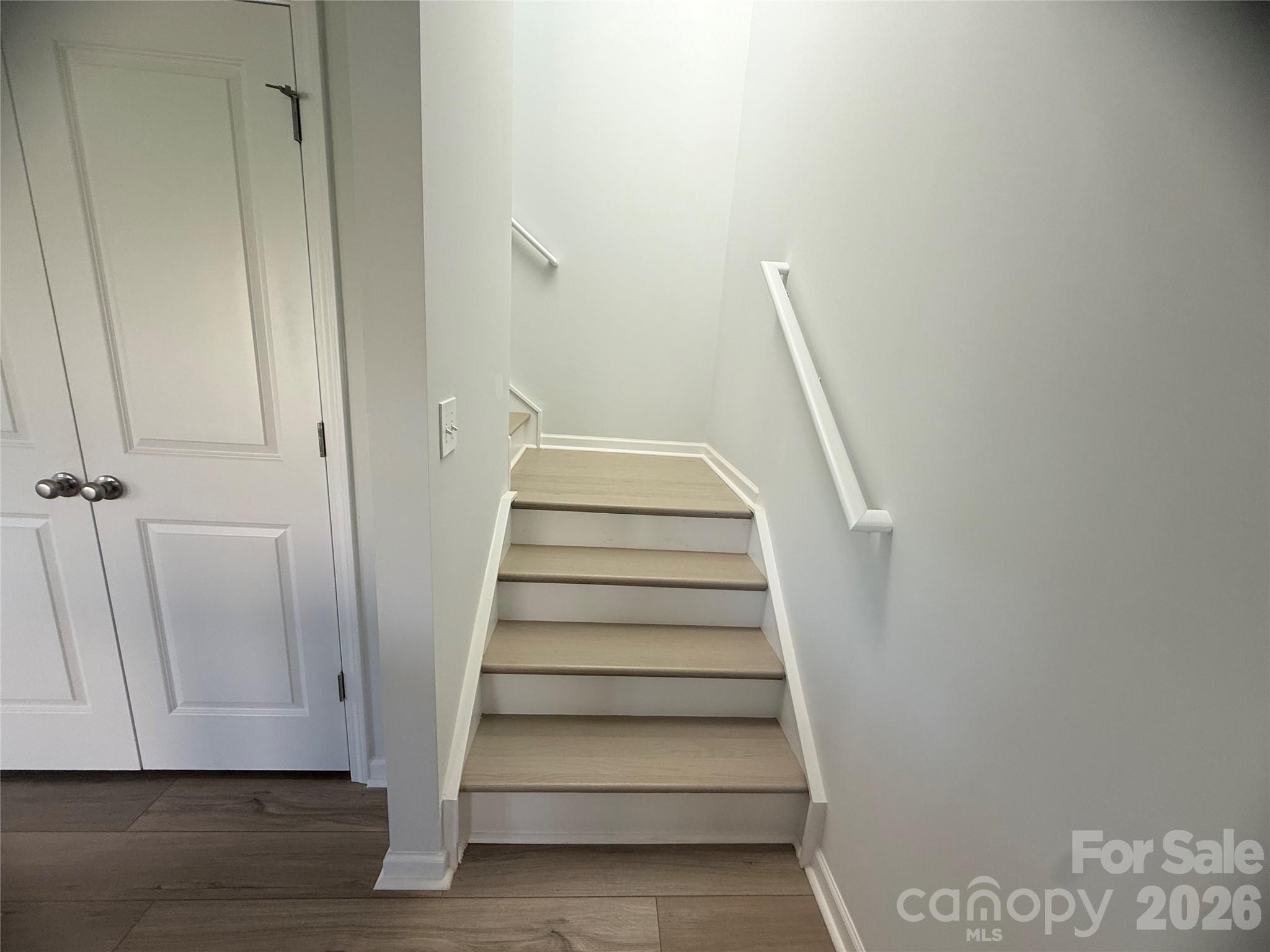 1227 Bansal Drive 184 Property Photo 10