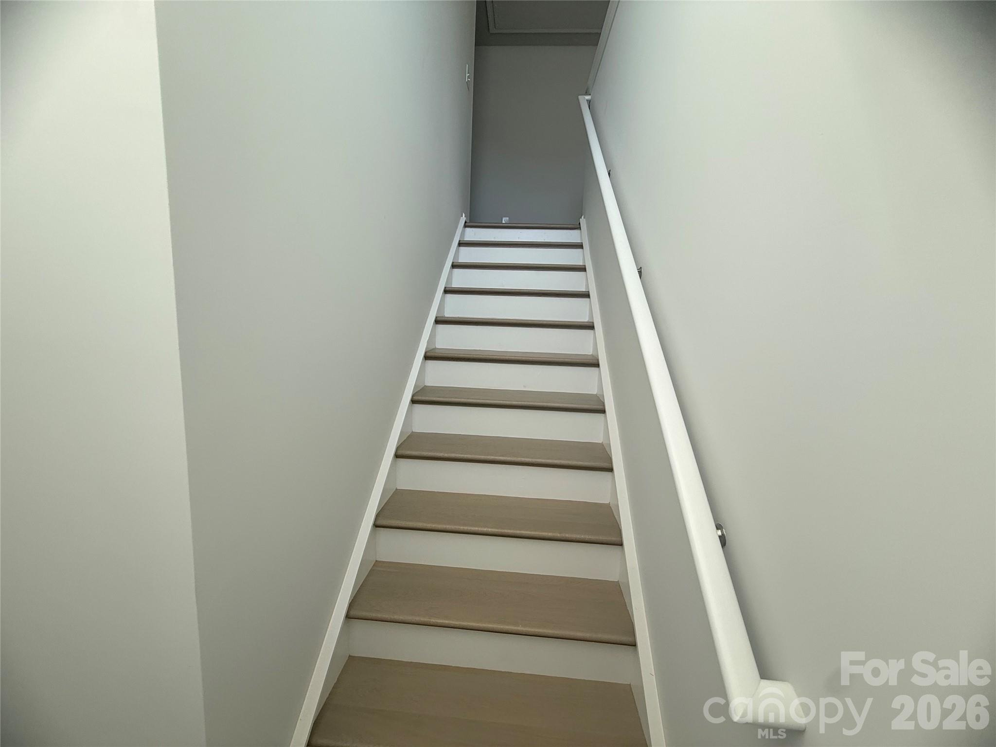 1227 Bansal Drive 184 Property Photo 11