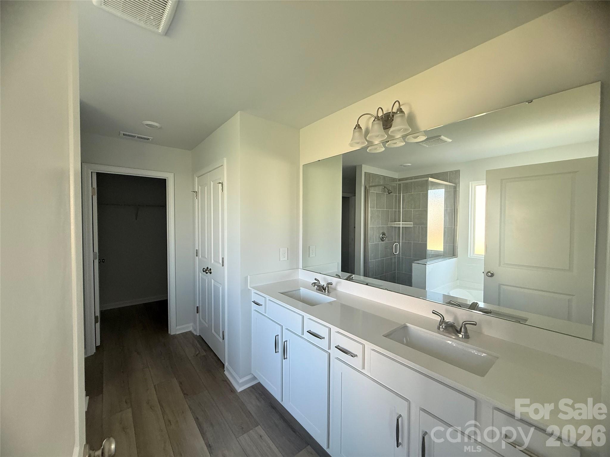 1227 Bansal Drive 184 Property Photo 14