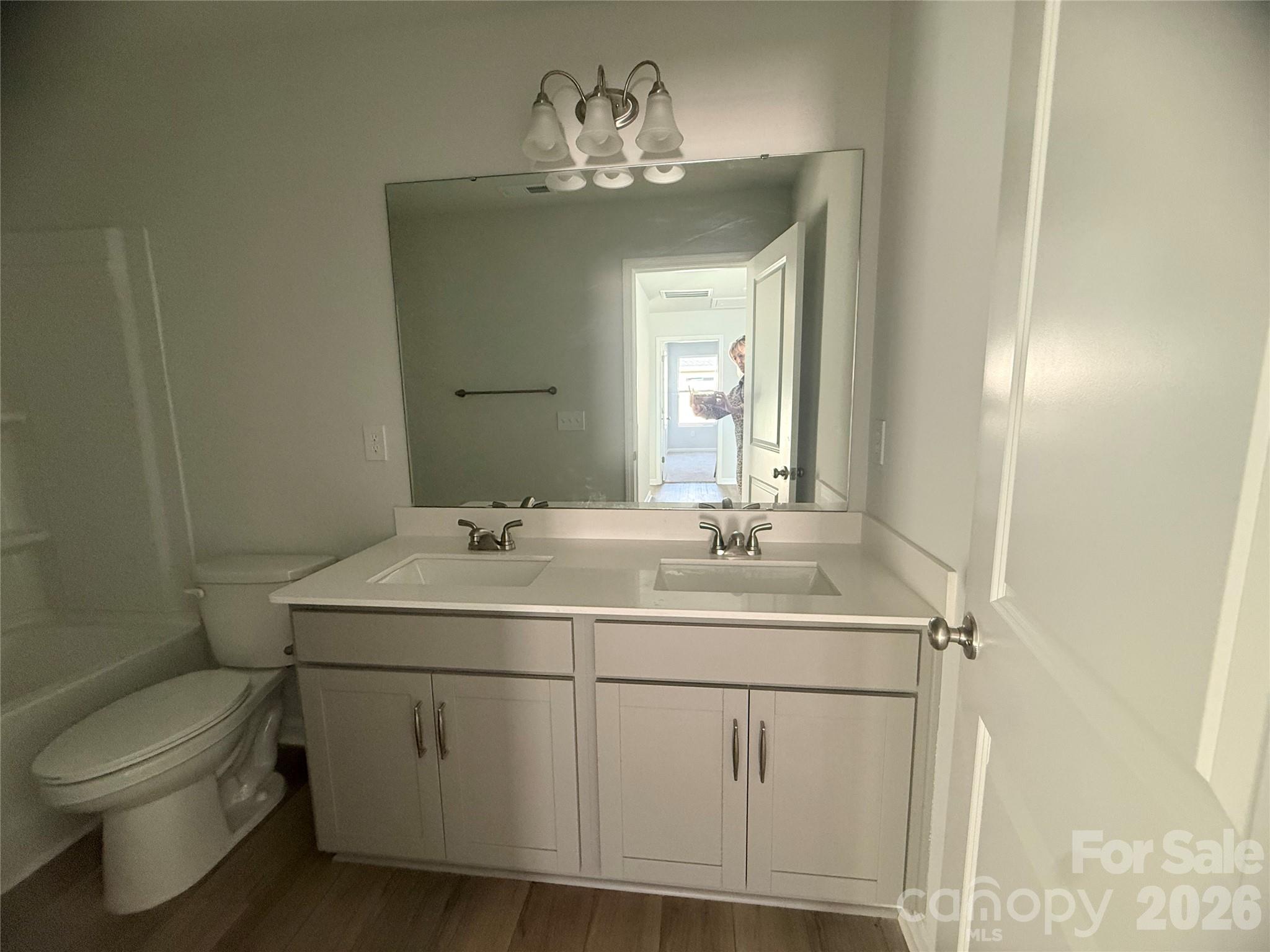 1227 Bansal Drive 184 Property Photo 25