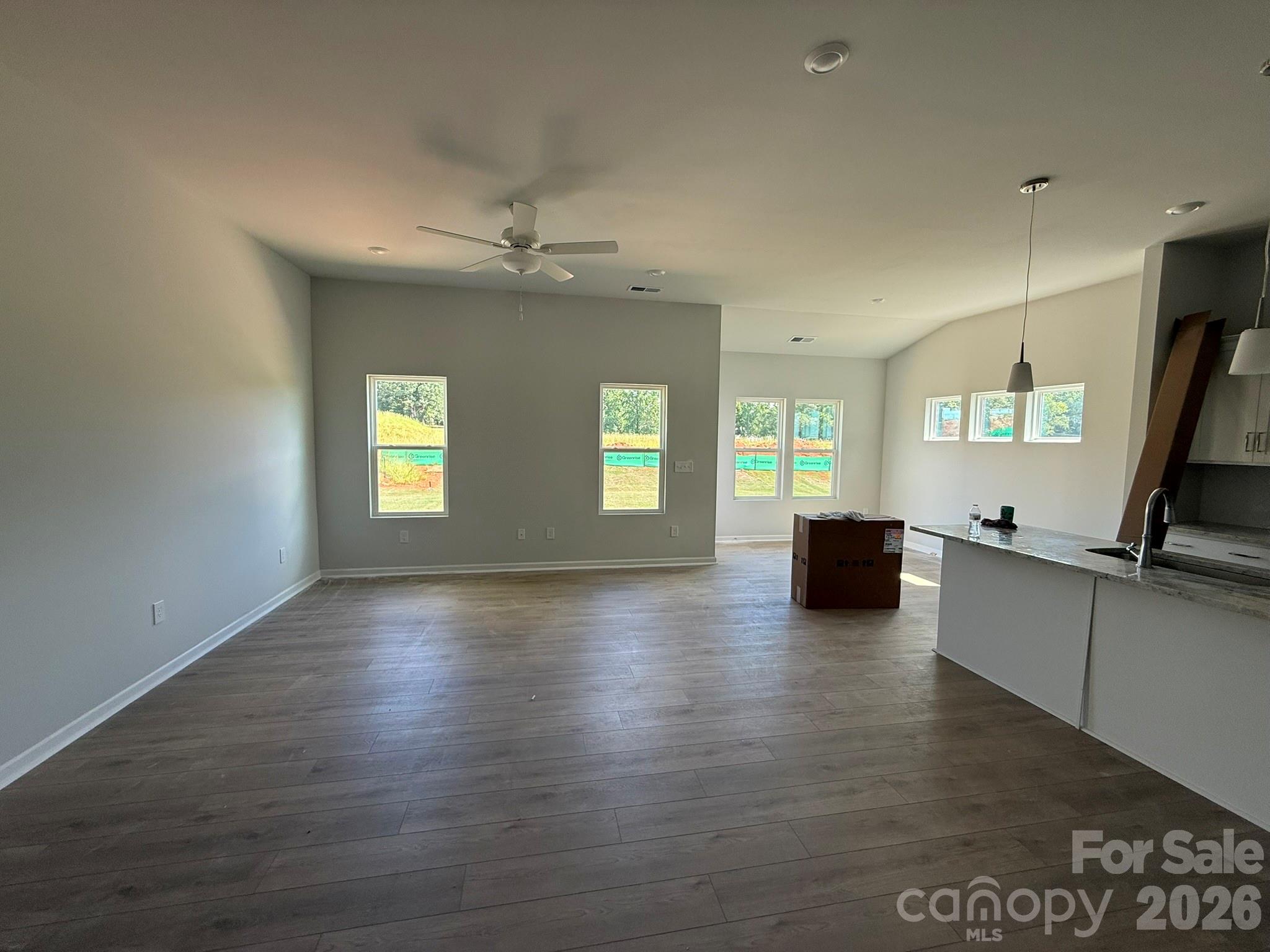 1301 Bansal Drive 186 Property Photo 8