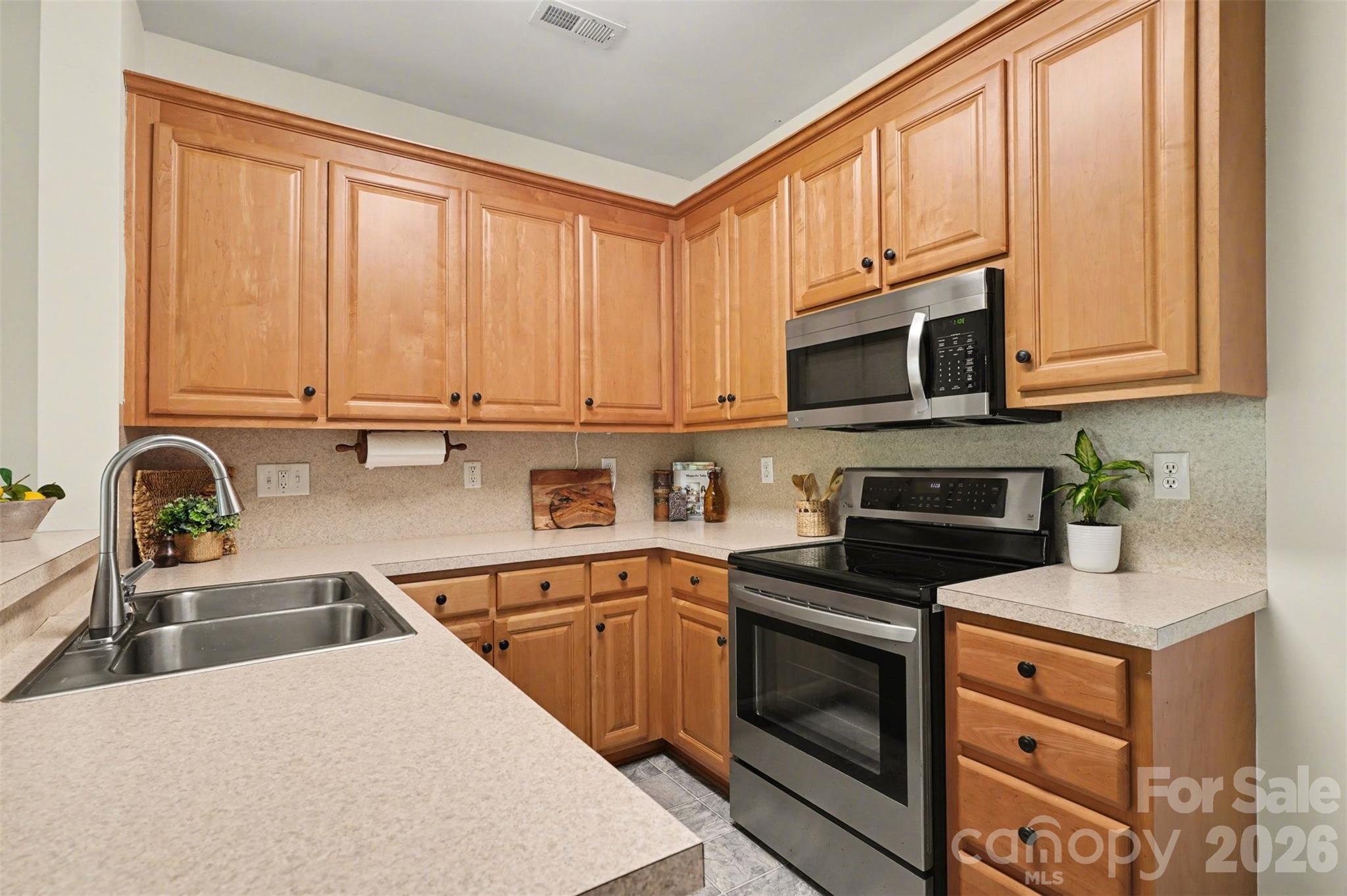 2417 Granville Place A Property Photo 12