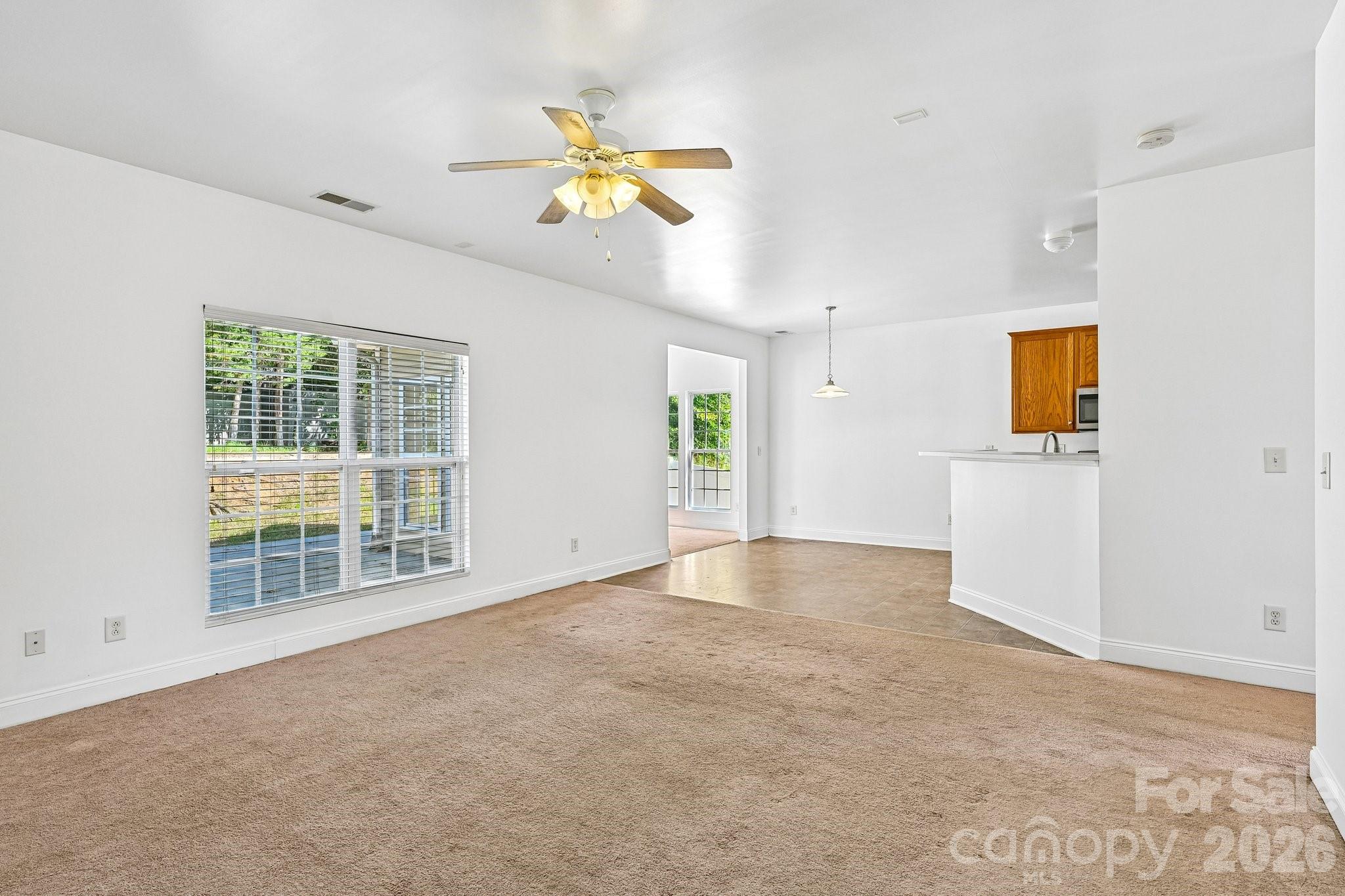 8718 Buttonwood Court Property Photo 7