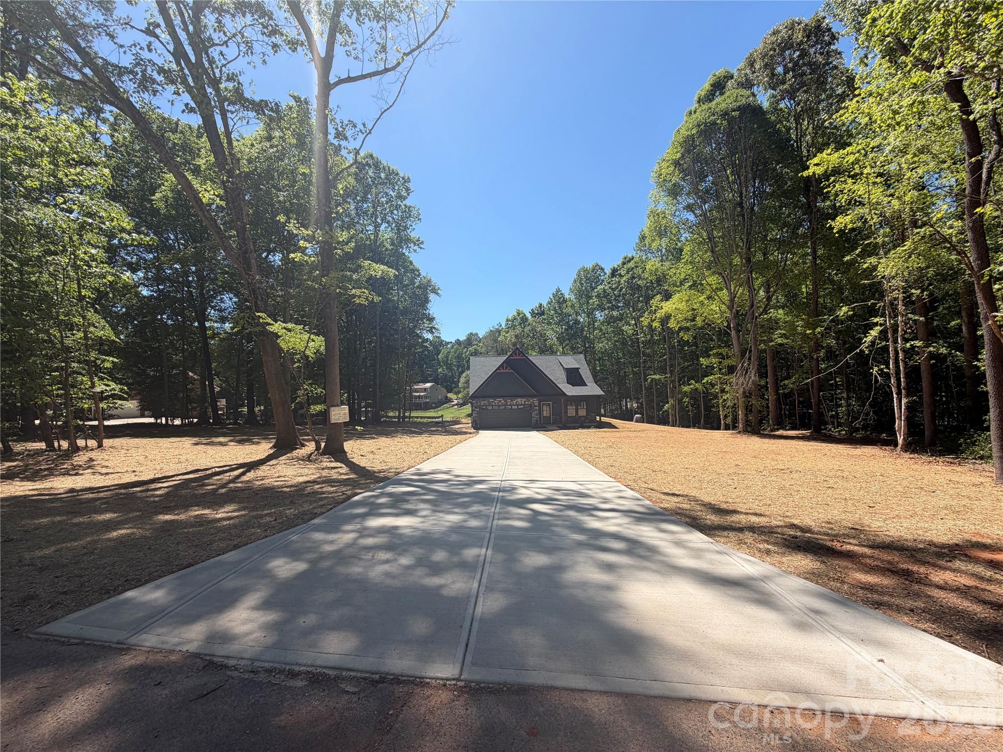 320 Blue Heron Road Property Photo 3