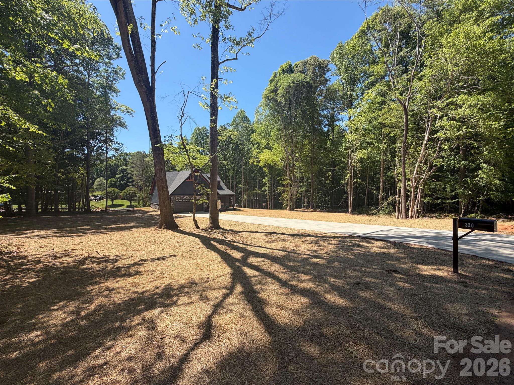 320 Blue Heron Road Property Photo 4