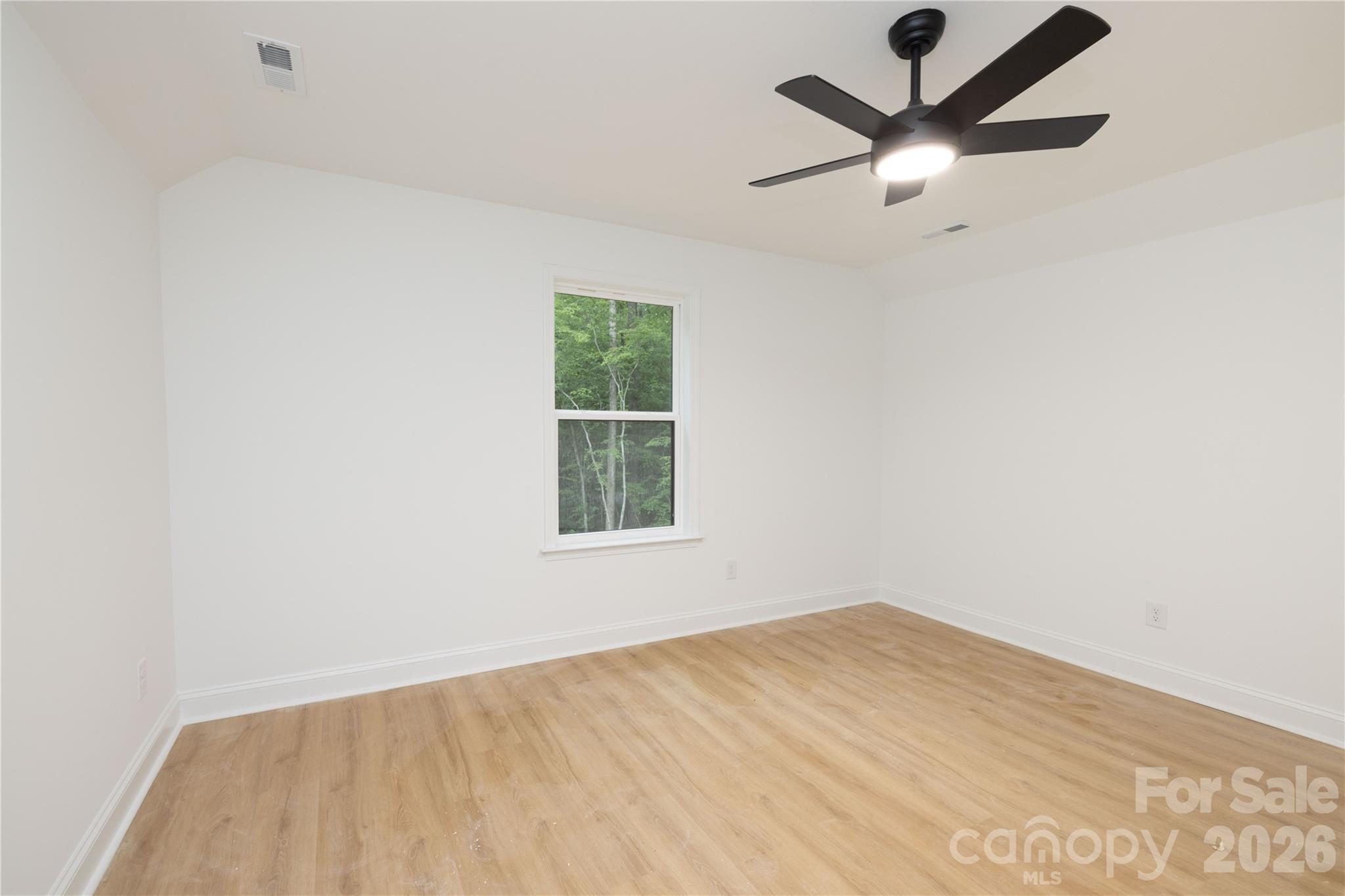 320 Blue Heron Road Property Photo 25