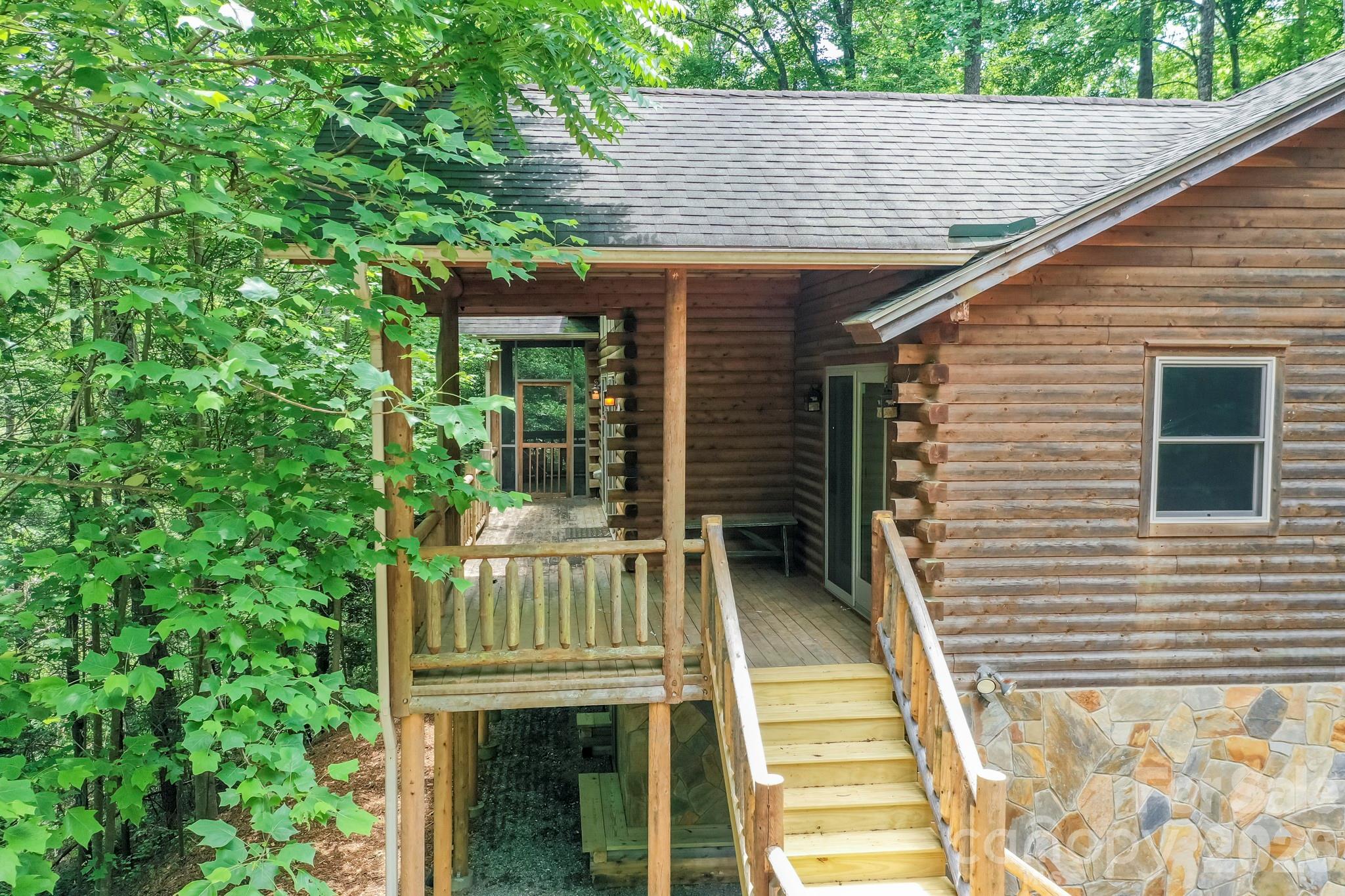 184 Sunlight Path Property Photo 2