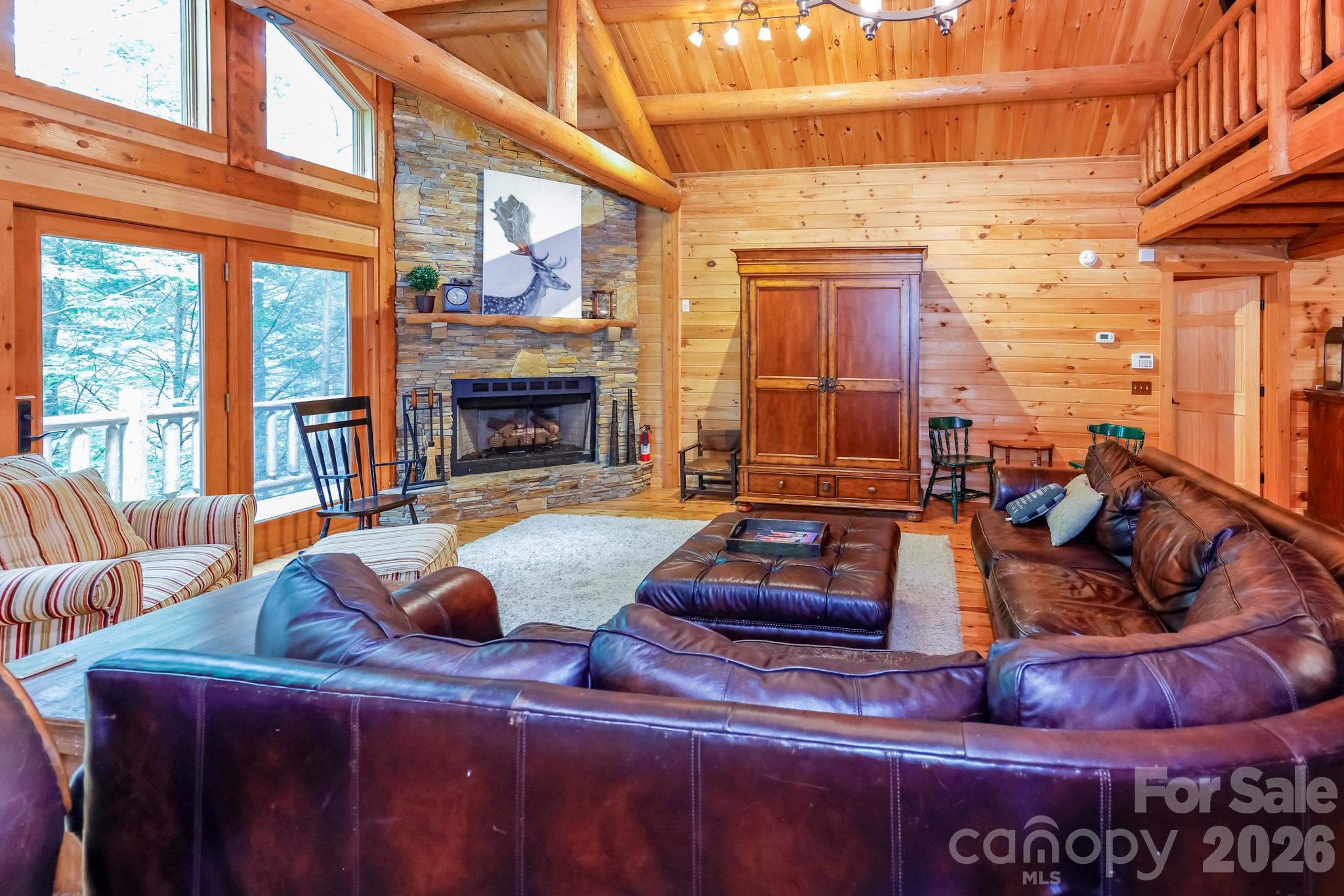 184 Sunlight Path Property Photo 8