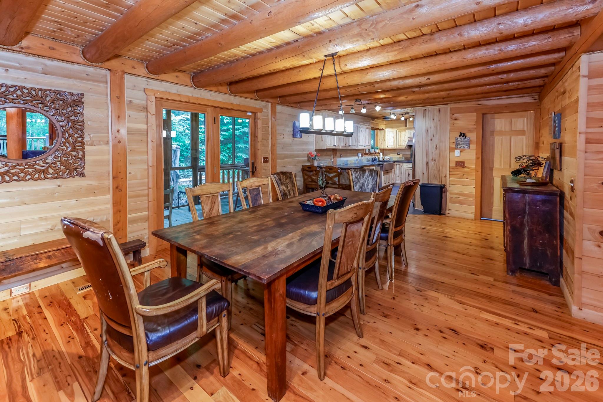 184 Sunlight Path Property Photo 9
