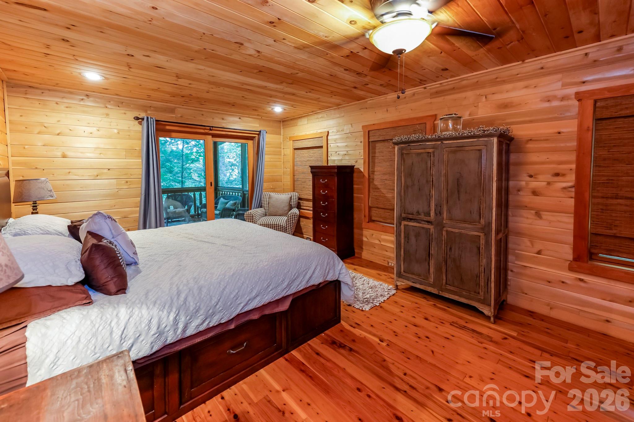 184 Sunlight Path Property Photo 14