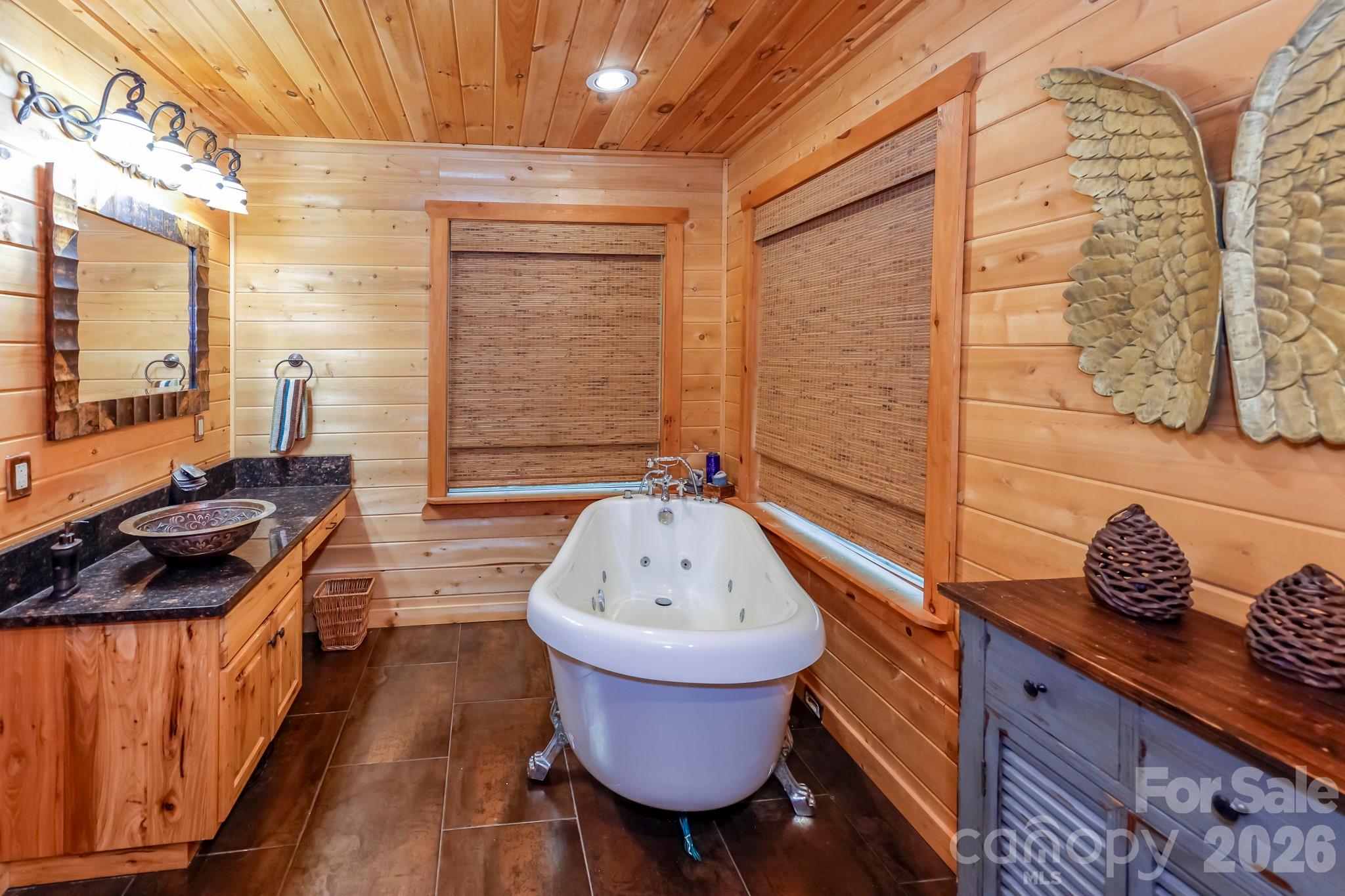 184 Sunlight Path Property Photo 15