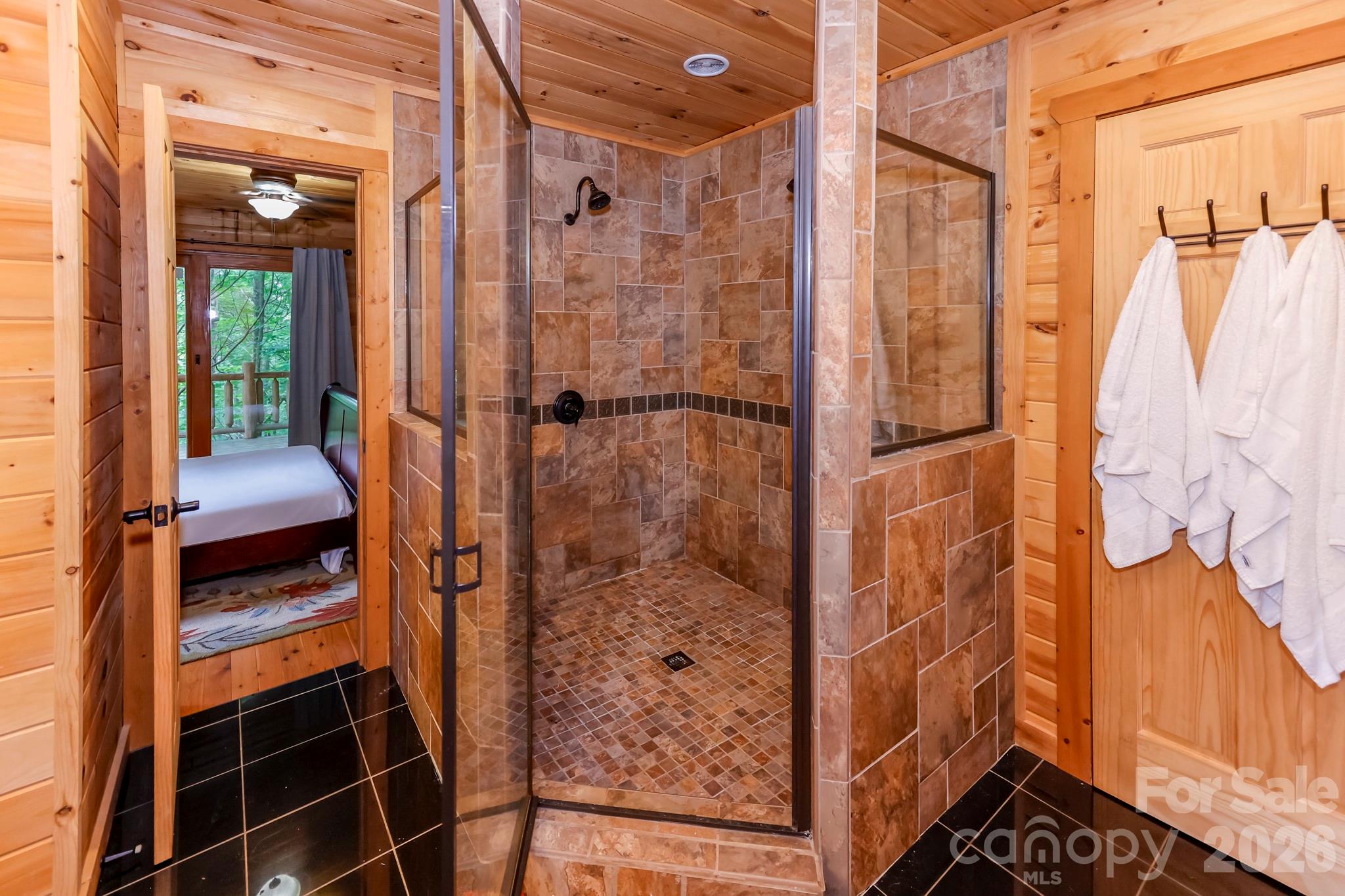 184 Sunlight Path Property Photo 20