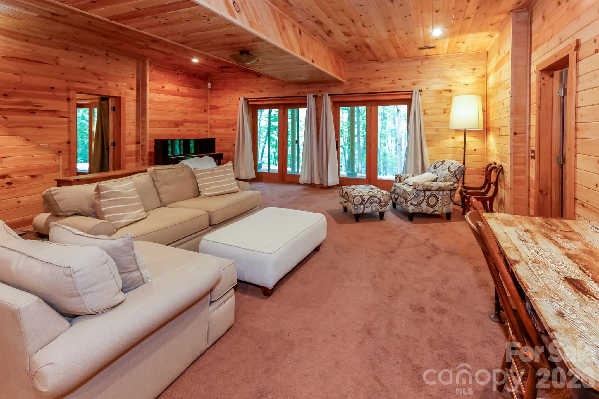 184 Sunlight Path Property Photo 23