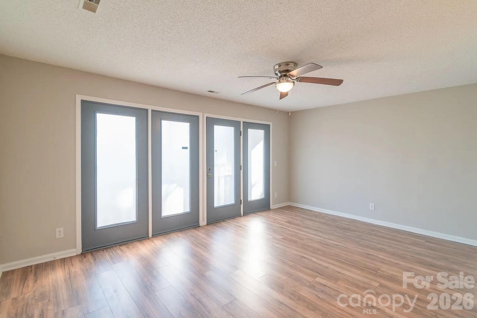 6112 Meadow Rose Lane Property Photo 5