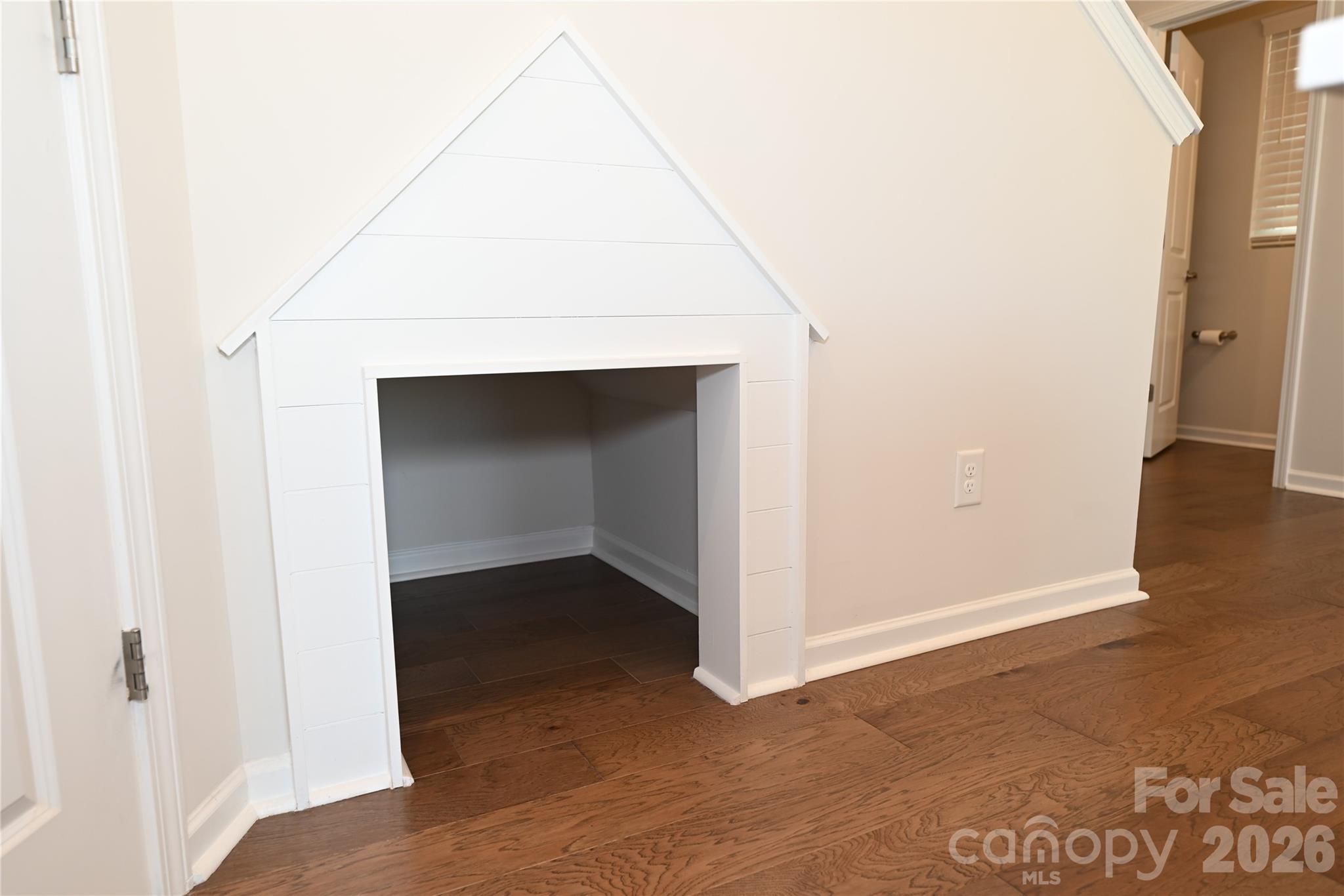 9037 Widden Way Property Photo 5