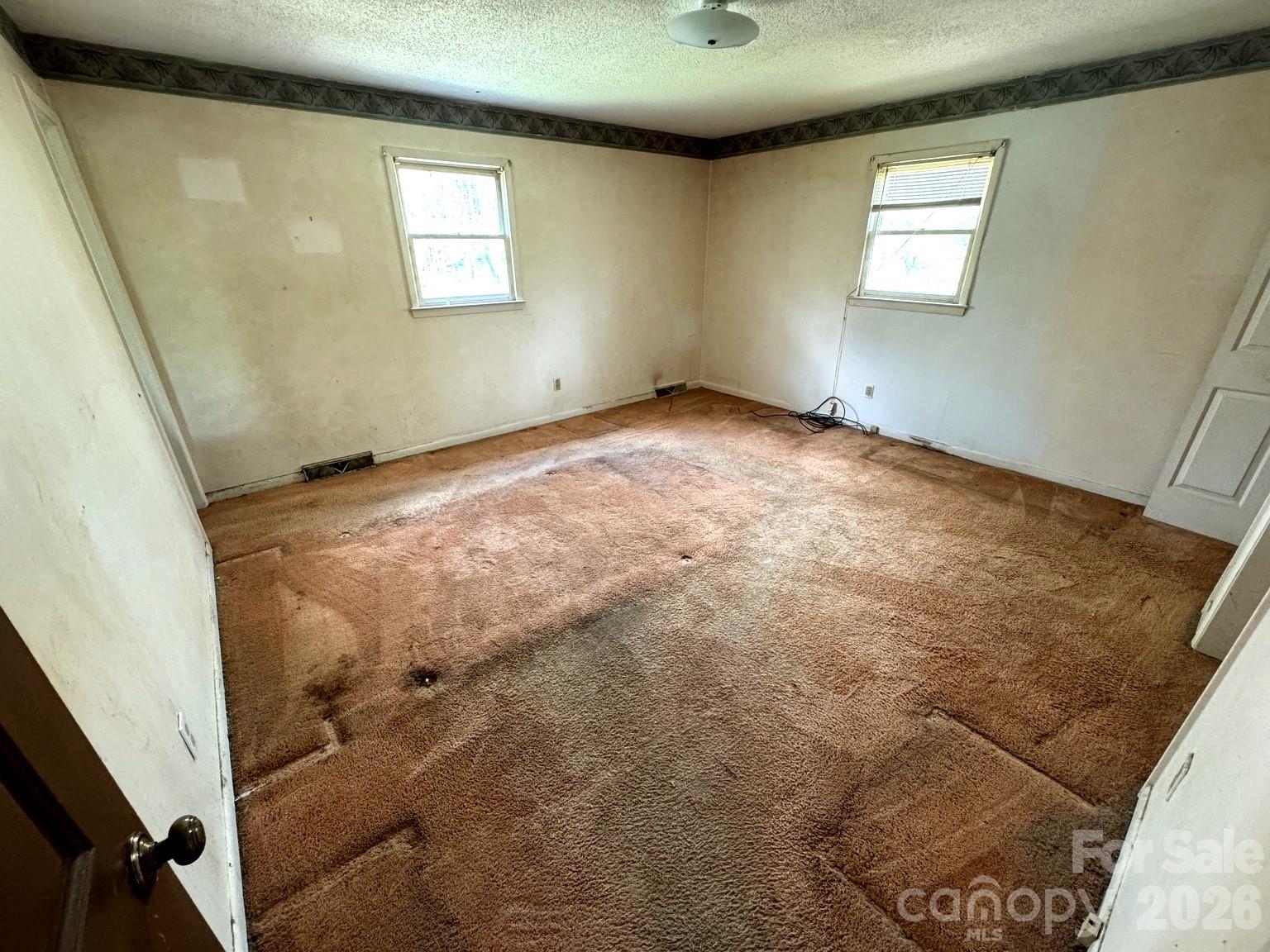 3968 Dover Street Property Photo 11
