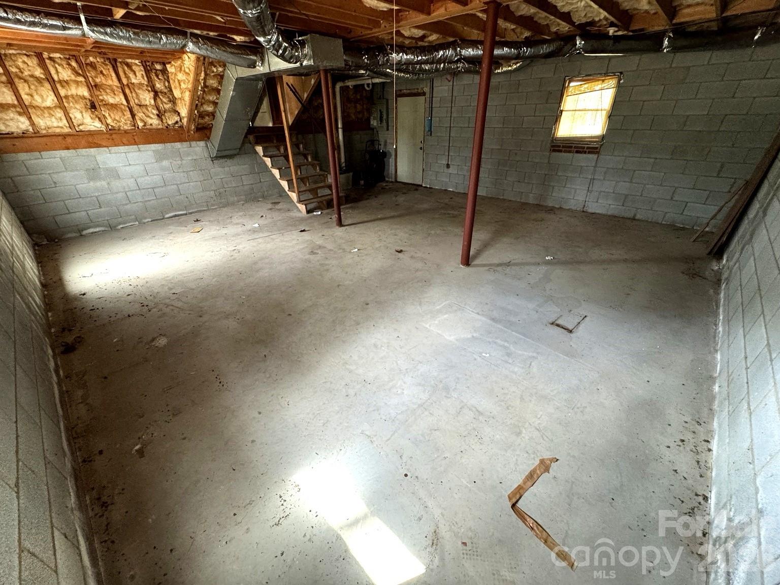 3968 Dover Street Property Photo 14
