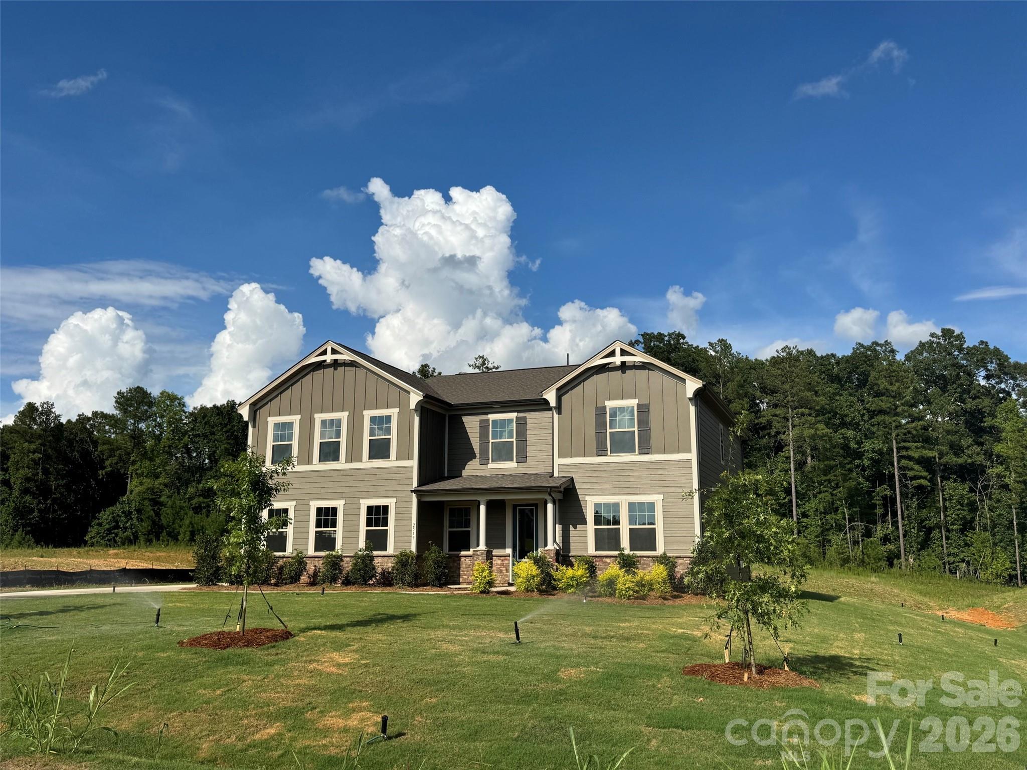 2549 Mabel Lane Property Photo 1