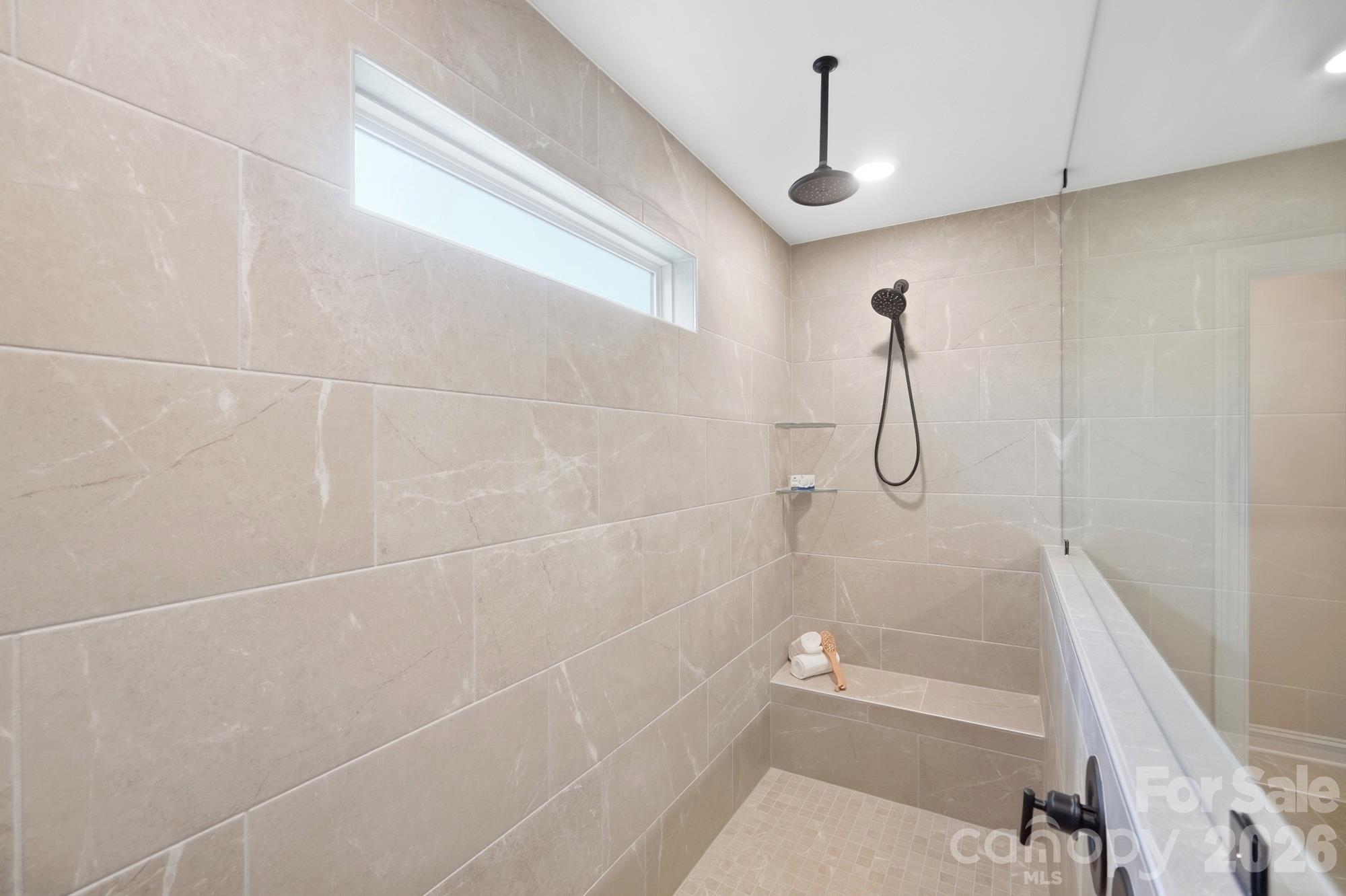 2549 Mabel Lane Property Photo 23