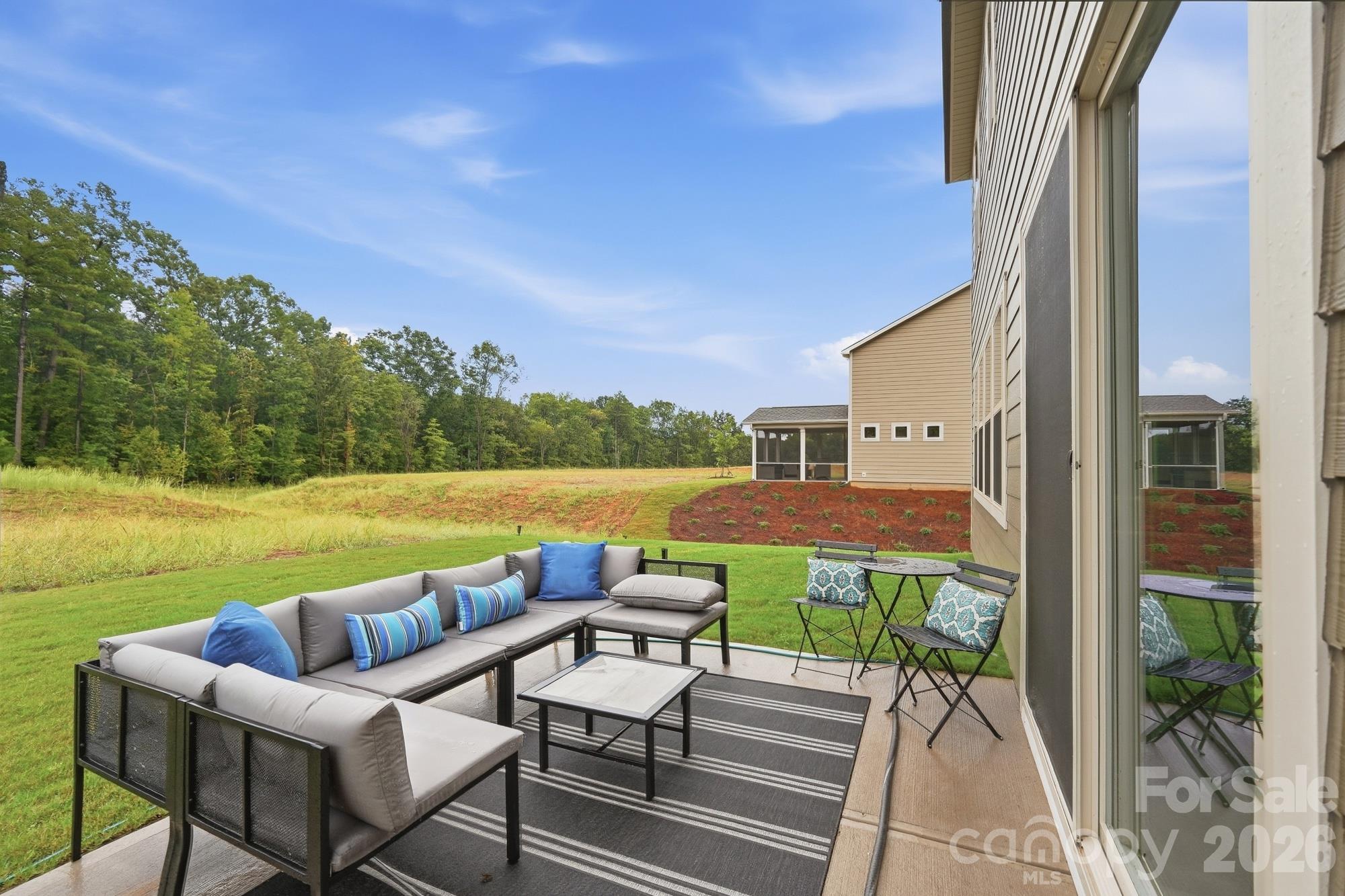 2549 Mabel Lane Property Photo 29