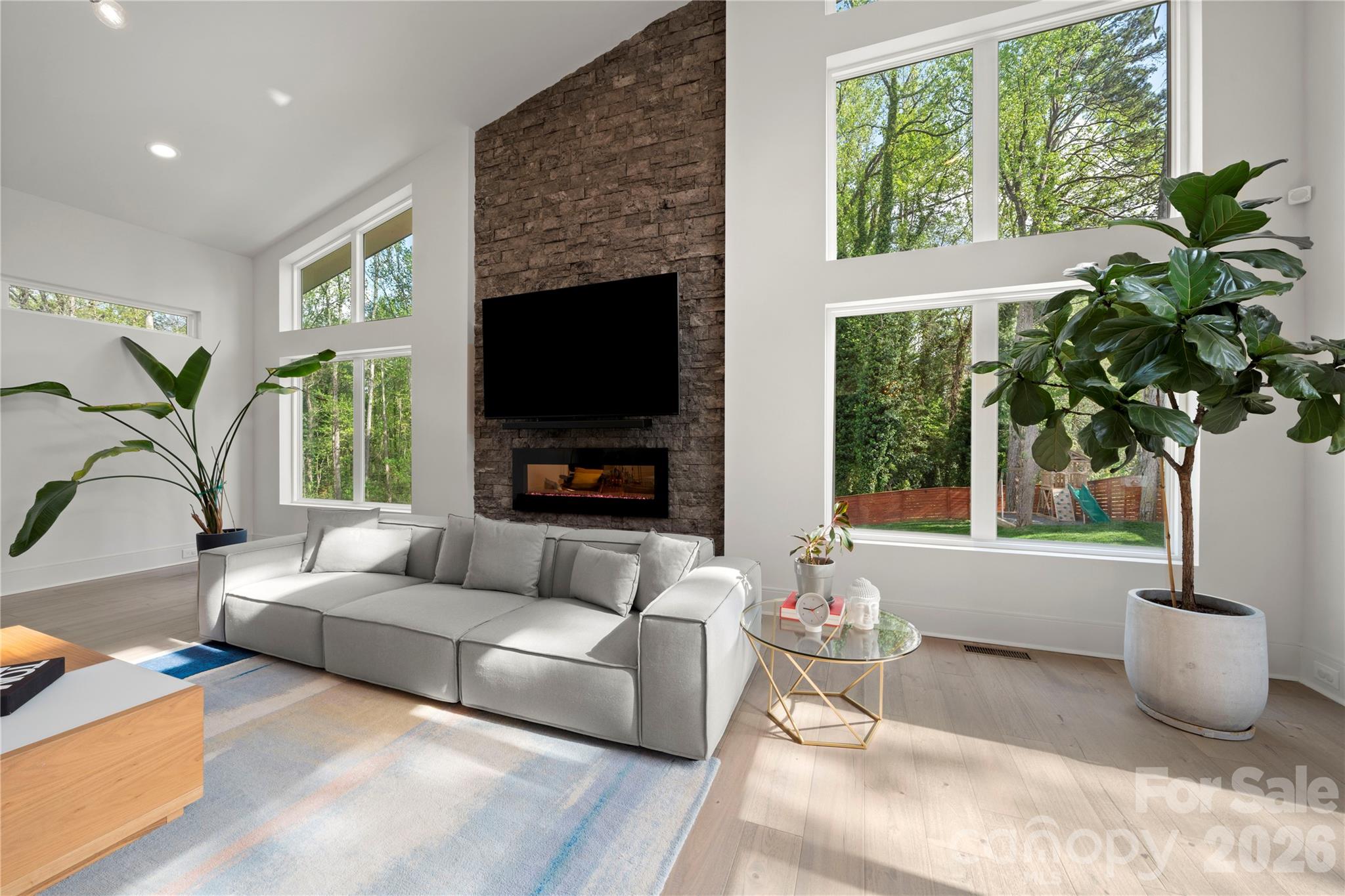 1852 Lakedell Drive Property Photo 17