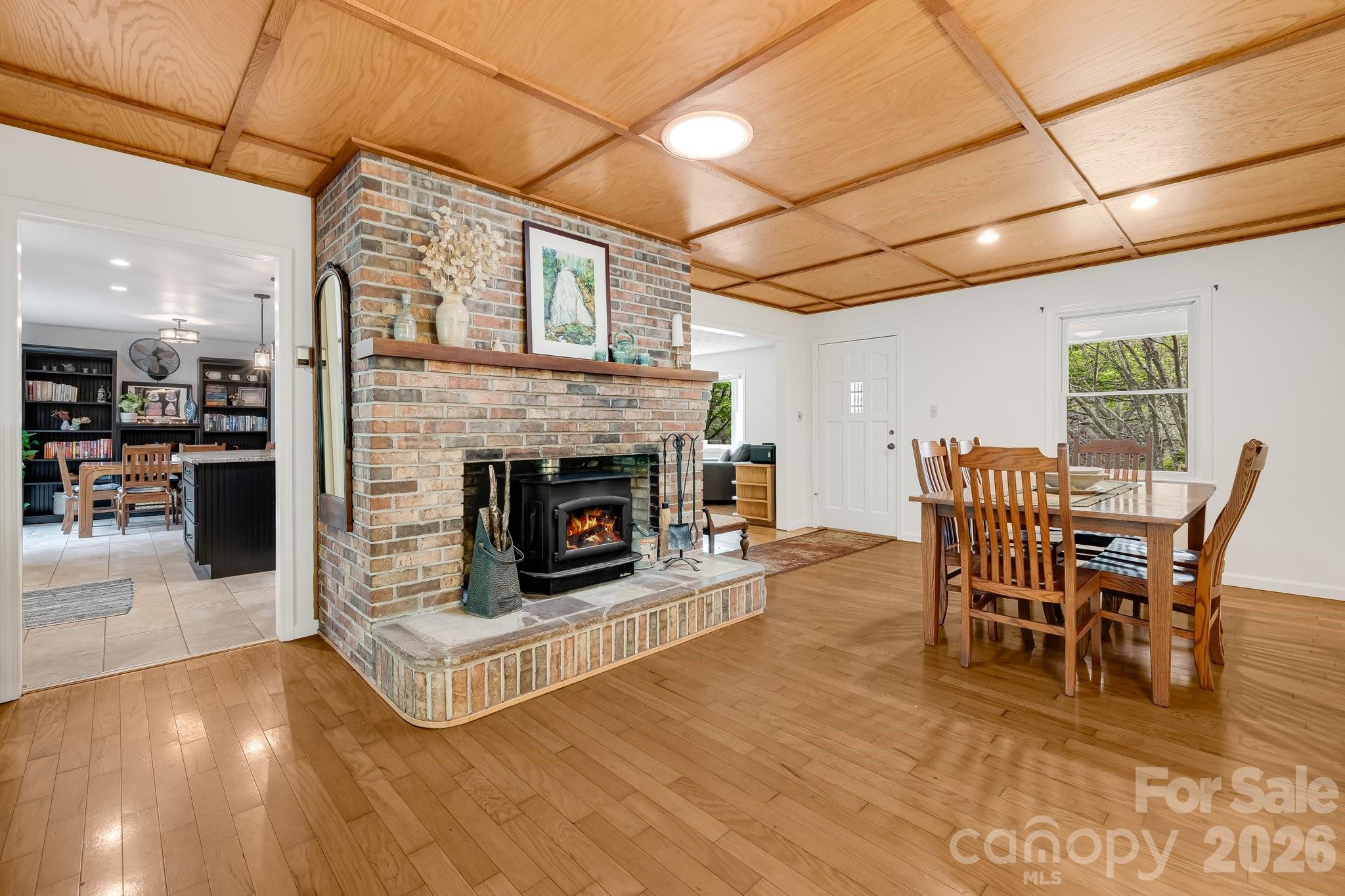 6334 Jacks Creek Road Property Photo 9