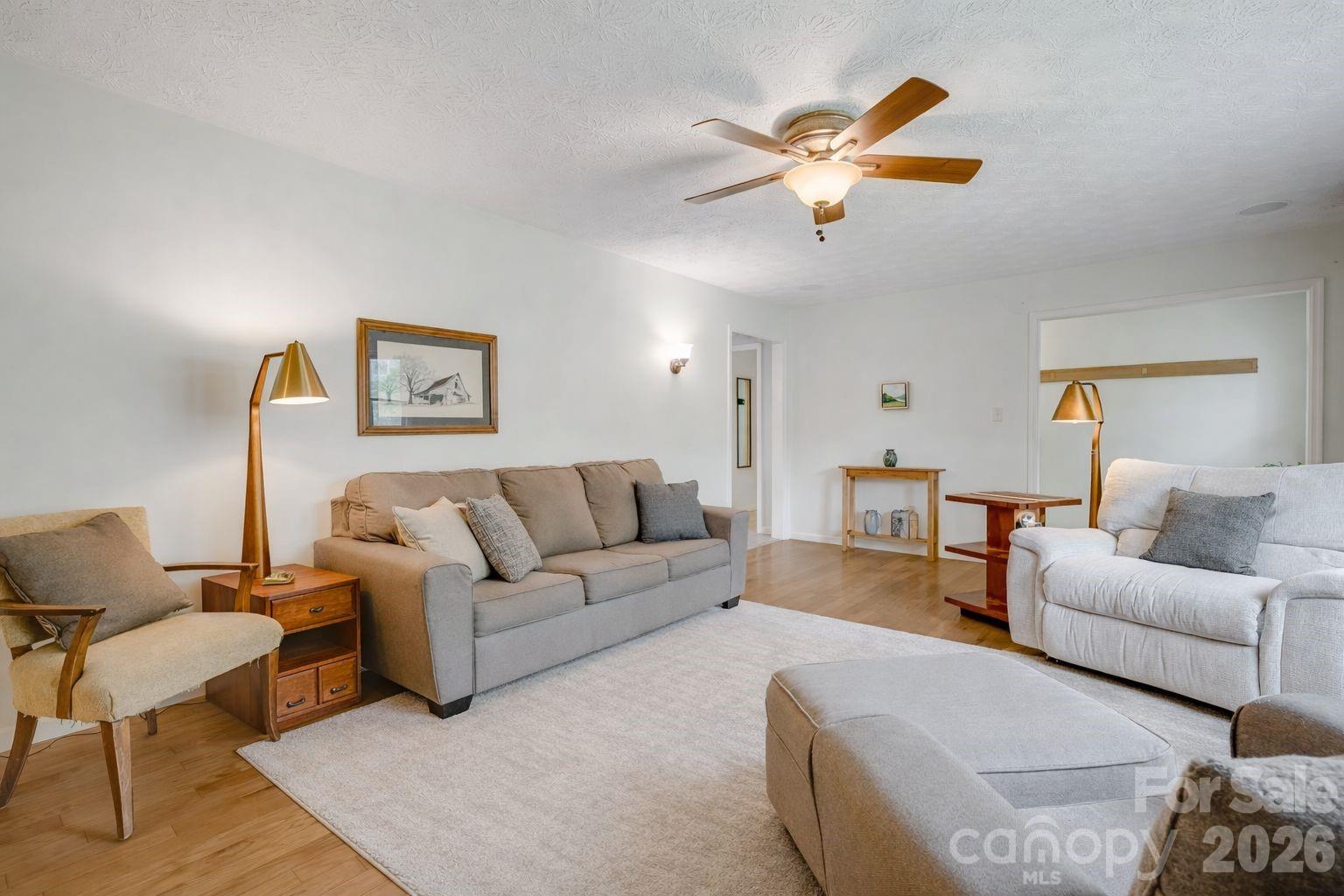 6334 Jacks Creek Road Property Photo 11