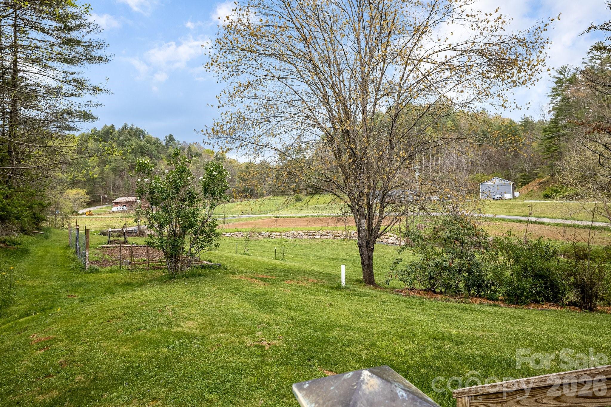 6334 Jacks Creek Road Property Photo 19